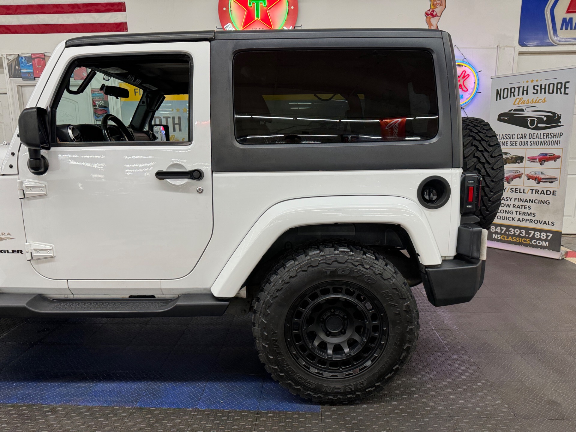 Used 2011 Jeep Wrangler Sahara-SEE VIDEO | Mundelein, IL