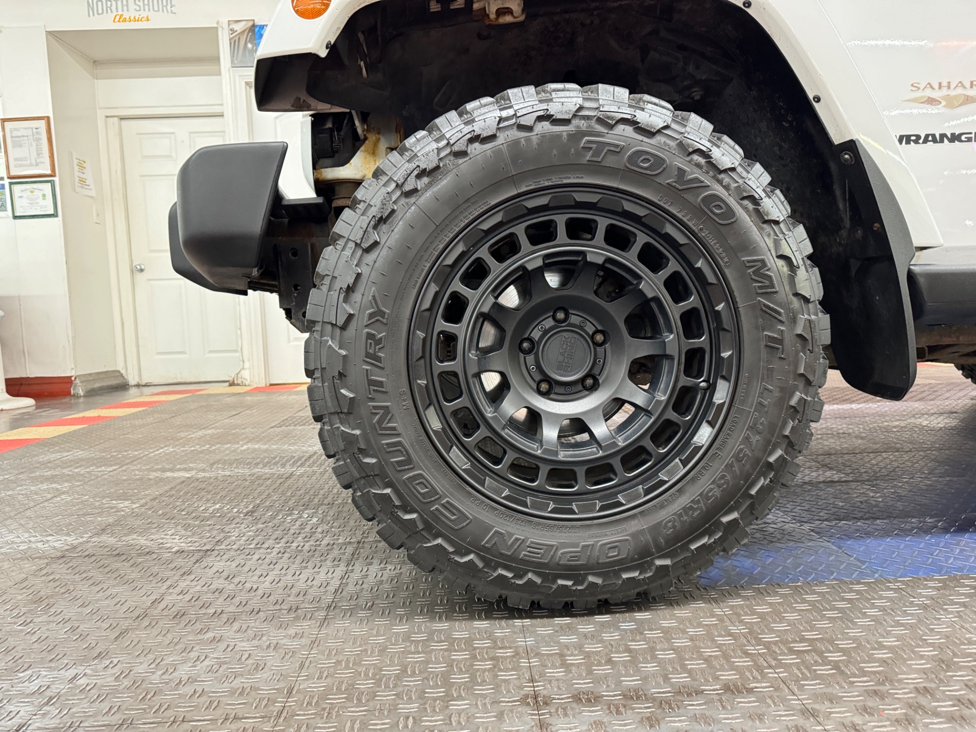 Used 2011 Jeep Wrangler Sahara-SEE VIDEO | Mundelein, IL