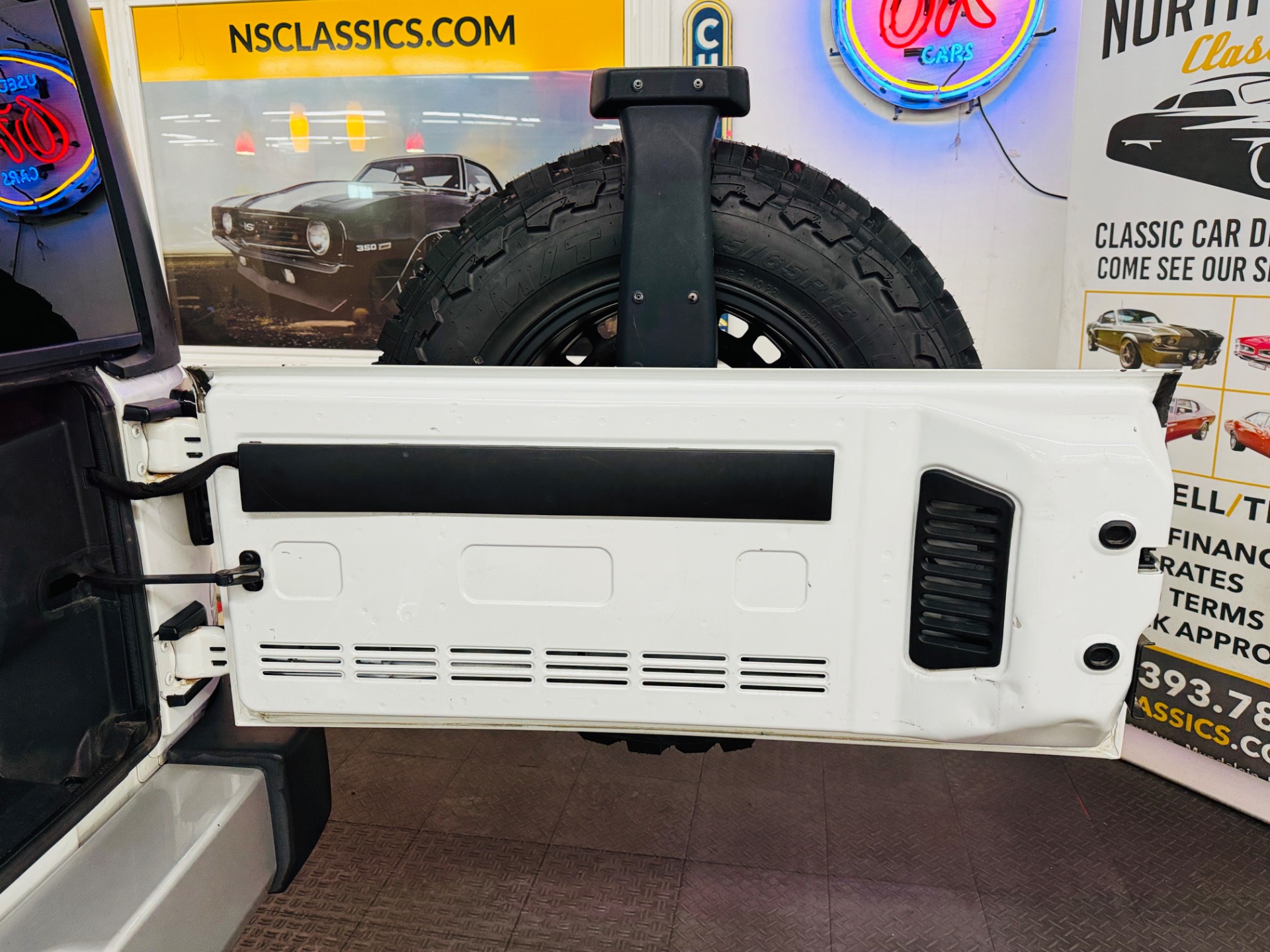 Used 2011 Jeep Wrangler Sahara-SEE VIDEO | Mundelein, IL