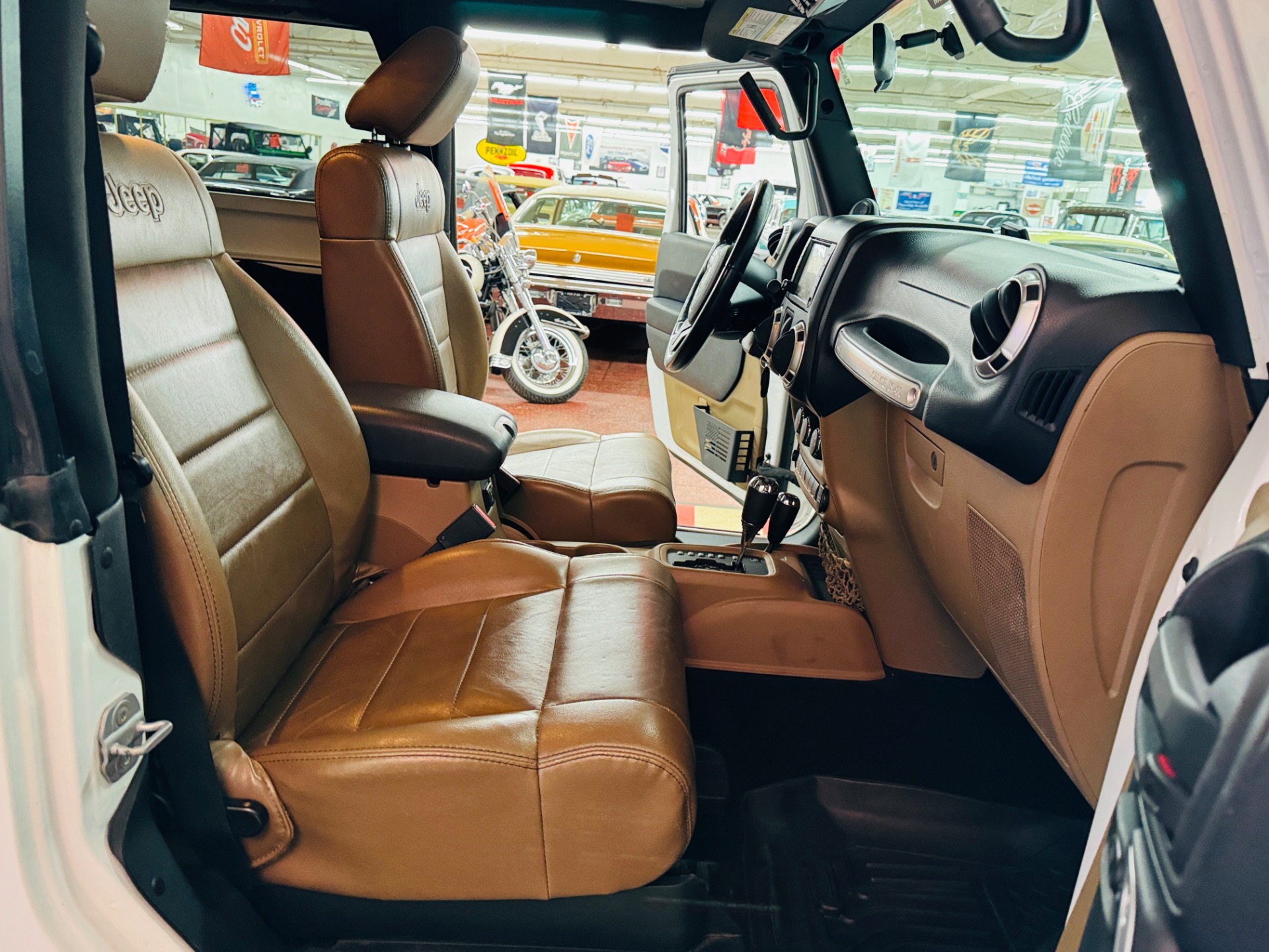 Used 2011 Jeep Wrangler Sahara-SEE VIDEO | Mundelein, IL
