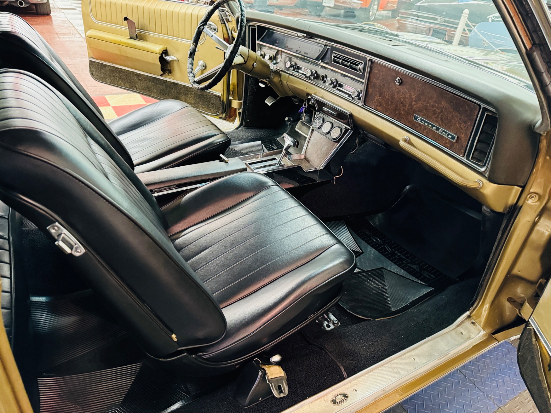Used 1967 Pontiac Grand Prix Great Driving Classic-SEE VIDEO | Mundelein, IL
