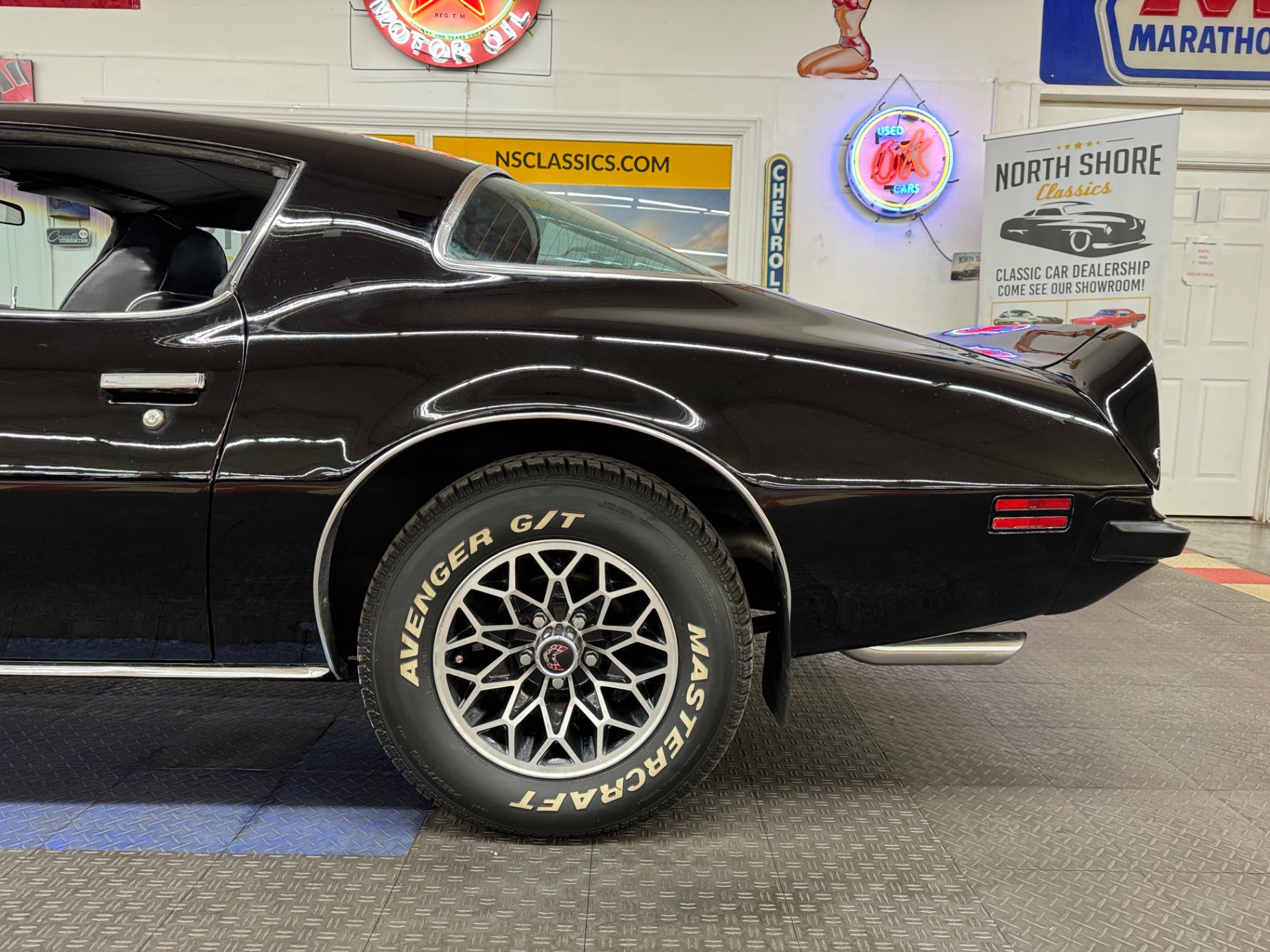 1975 Pontiac Firebird 19