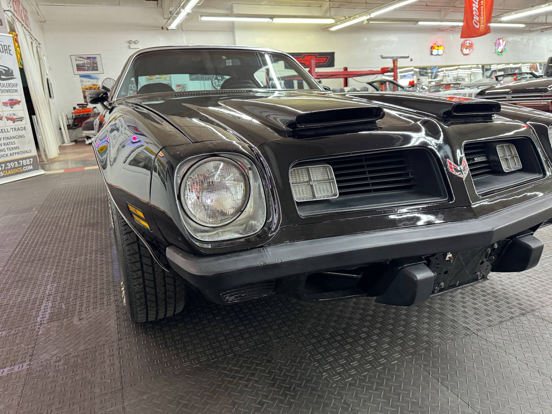 1975 Pontiac Firebird 7