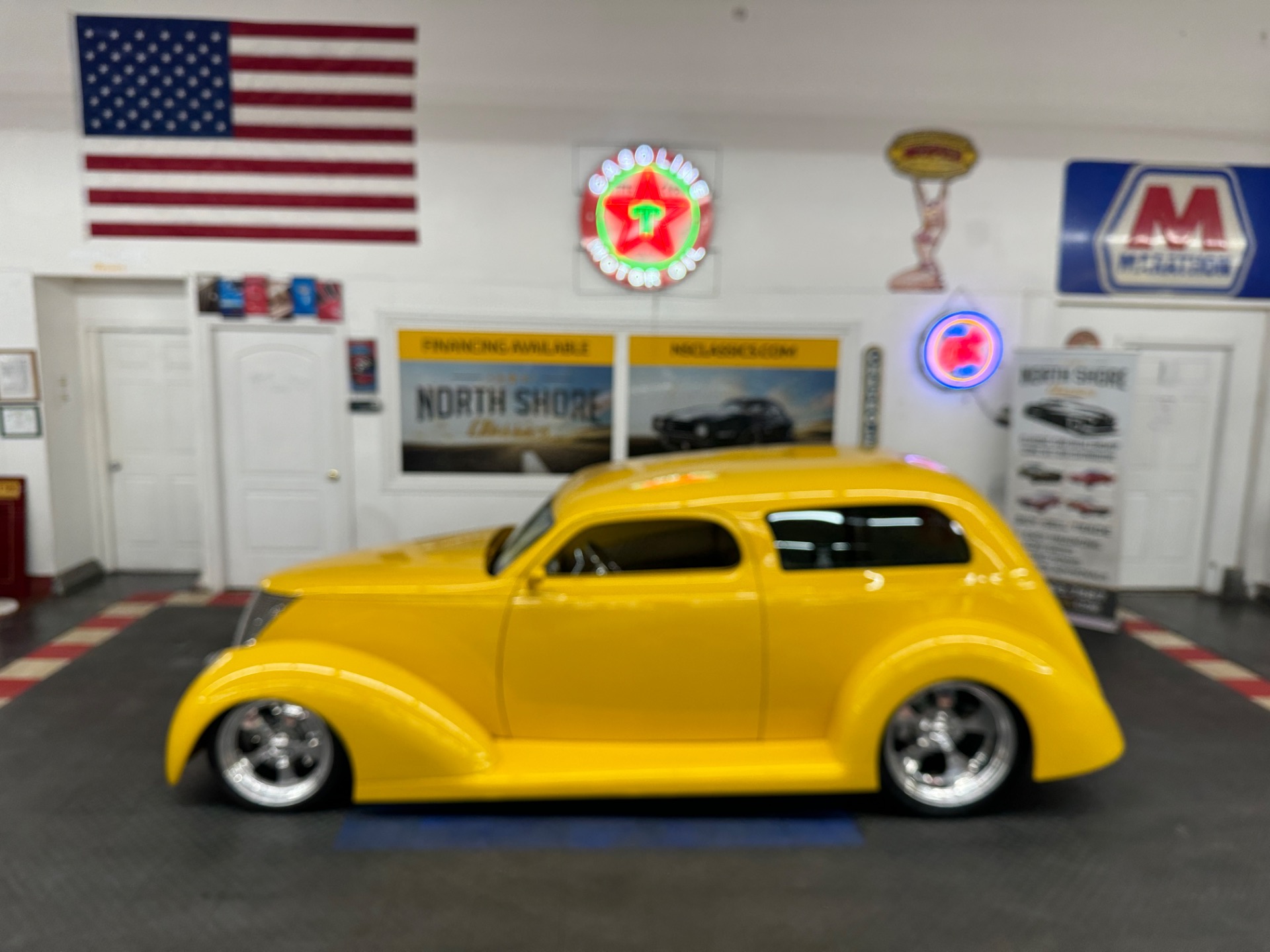1937 Ford Coupe 32