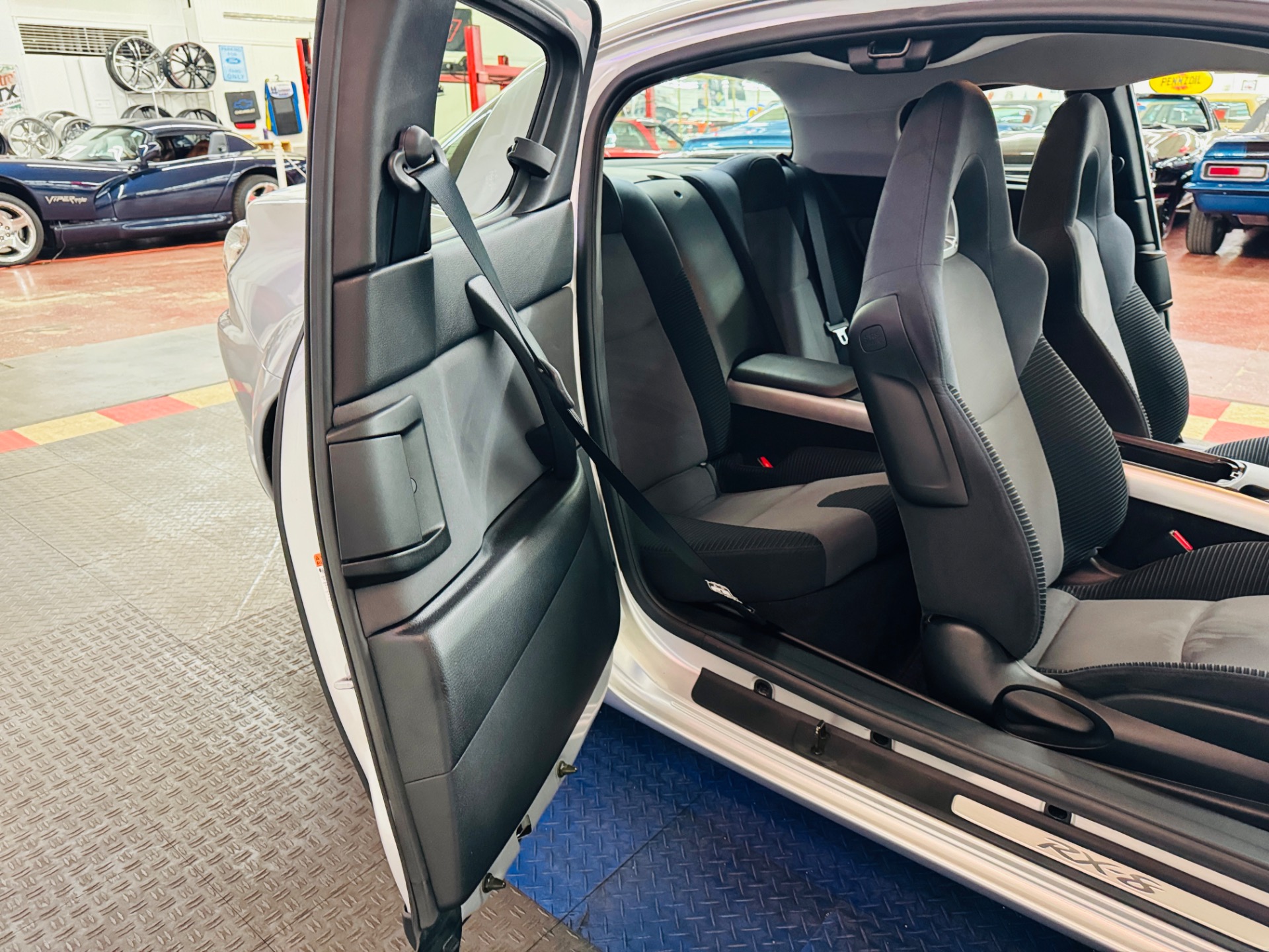 Used 2004 Mazda RX-8 4 Door coupe-SEE VIDEO | Mundelein, IL