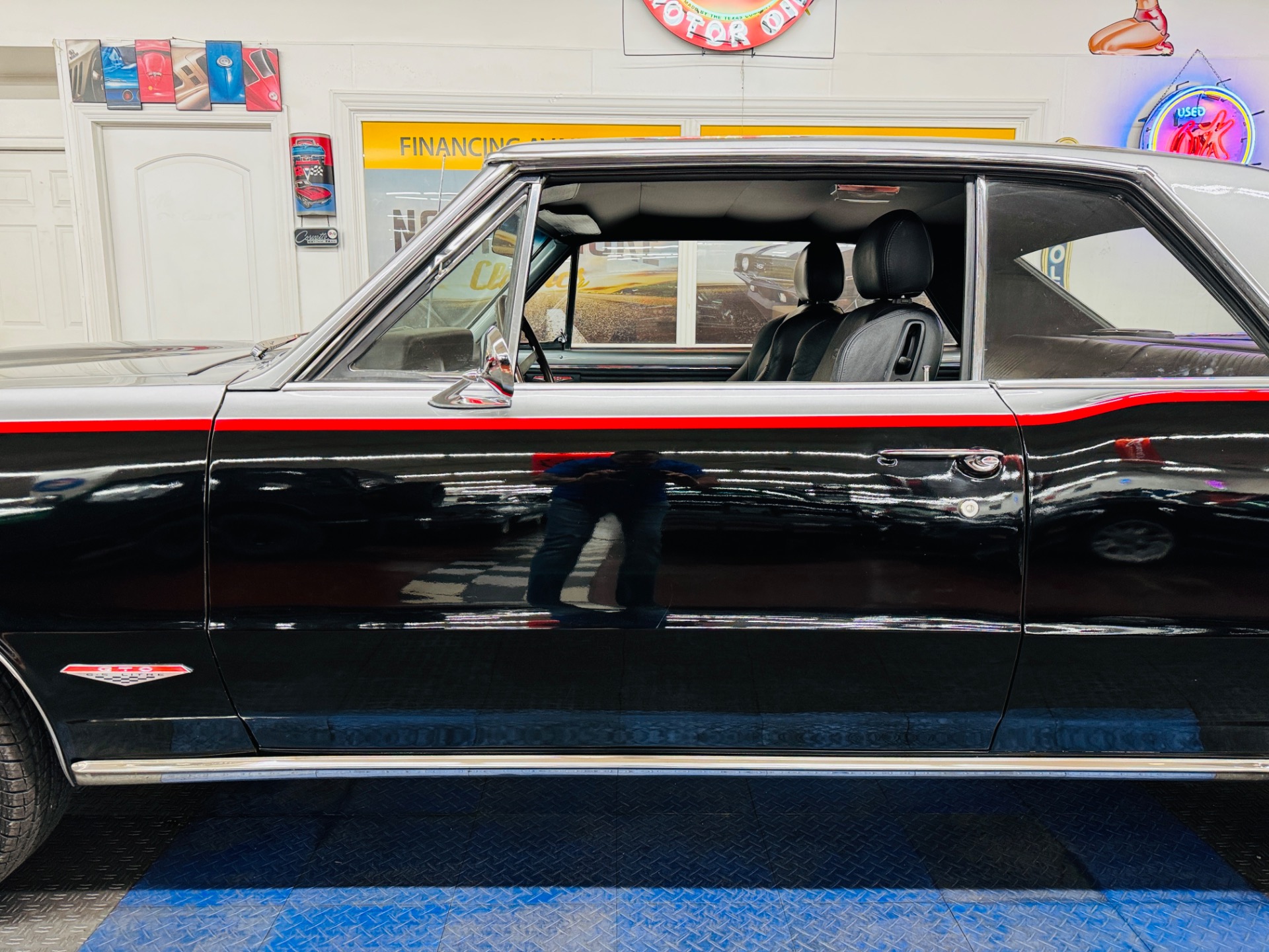 1965 Pontiac LeMans 18
