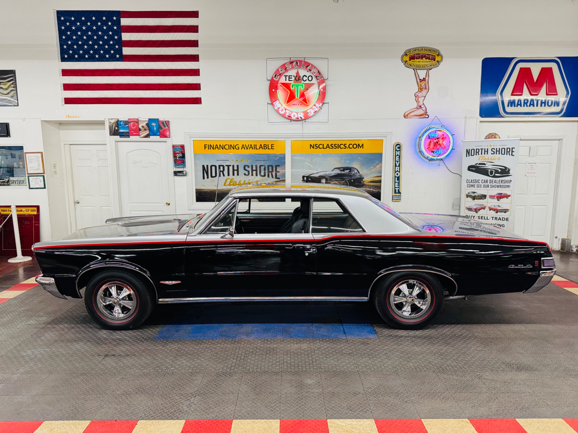 1965 Pontiac LeMans 4