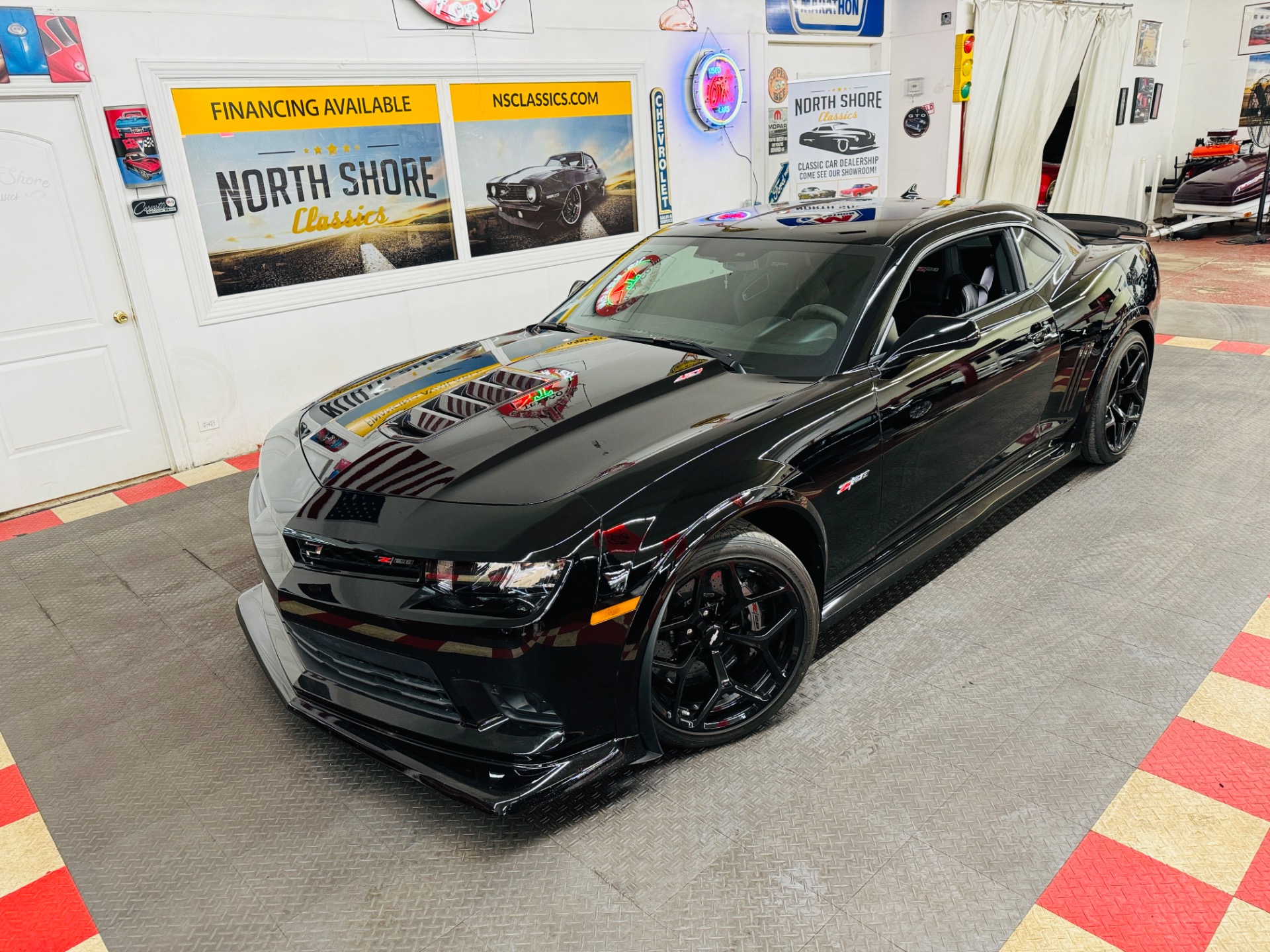 2015 Chevrolet Camaro 1