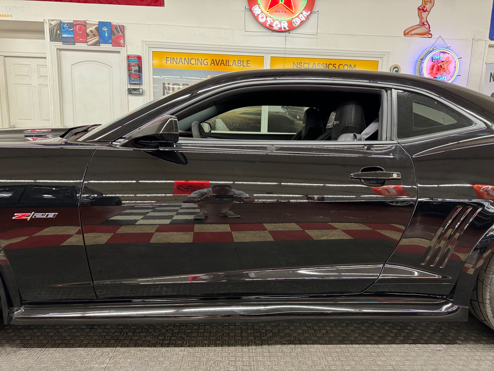 2015 Chevrolet Camaro 21