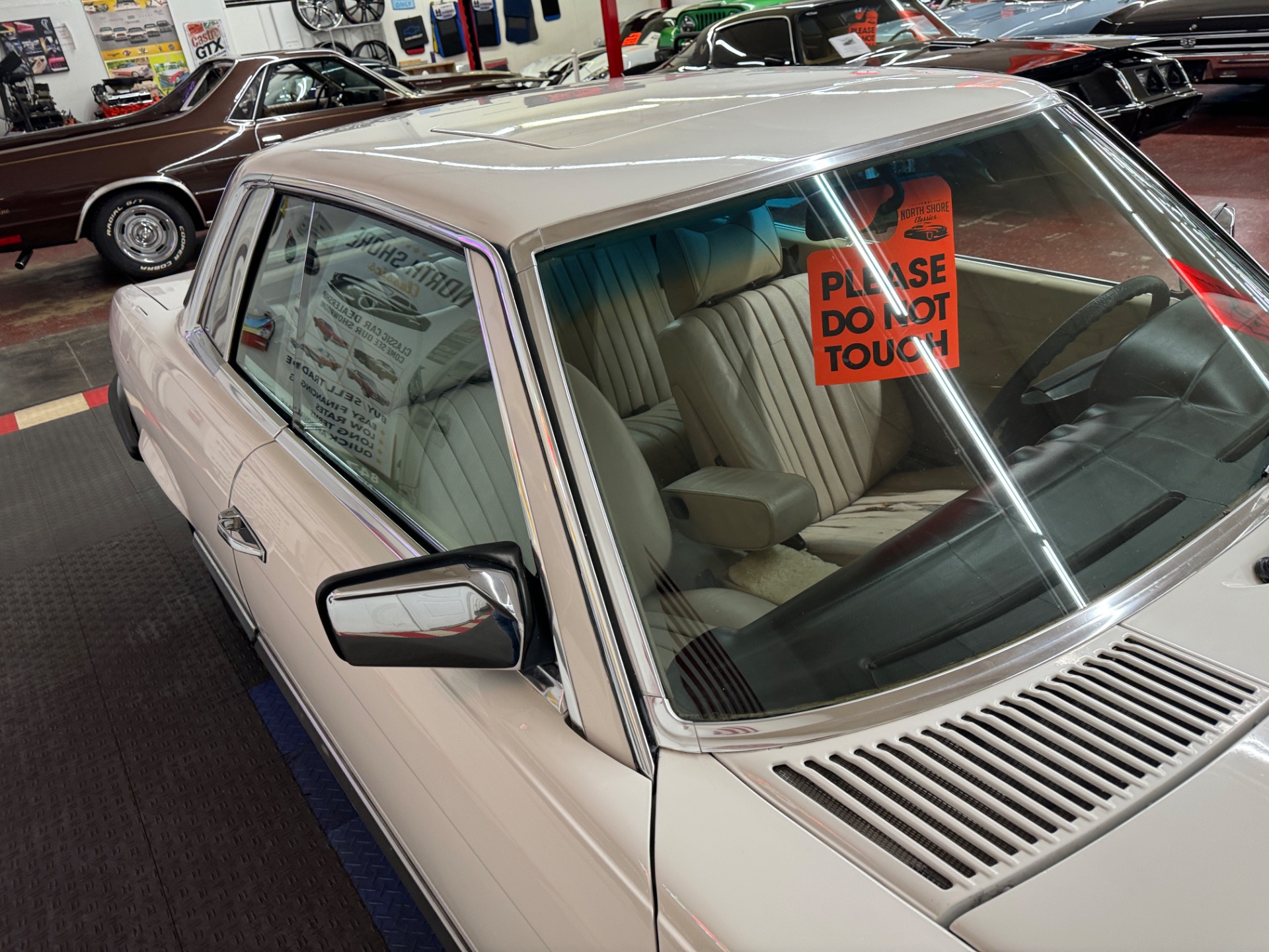 1977 Mercedes Benz 450 SLC 10
