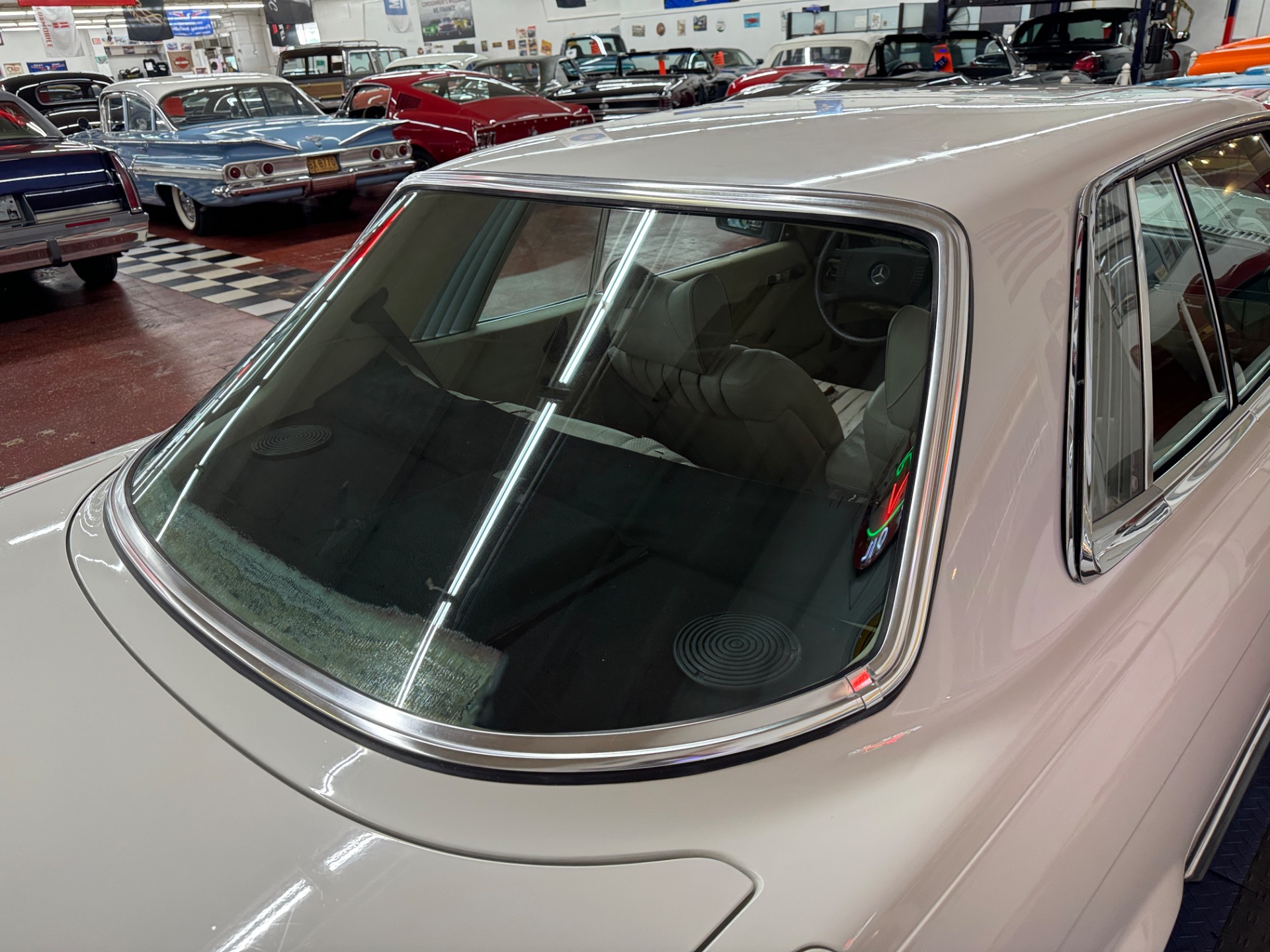 1977 Mercedes Benz 450 SLC 15