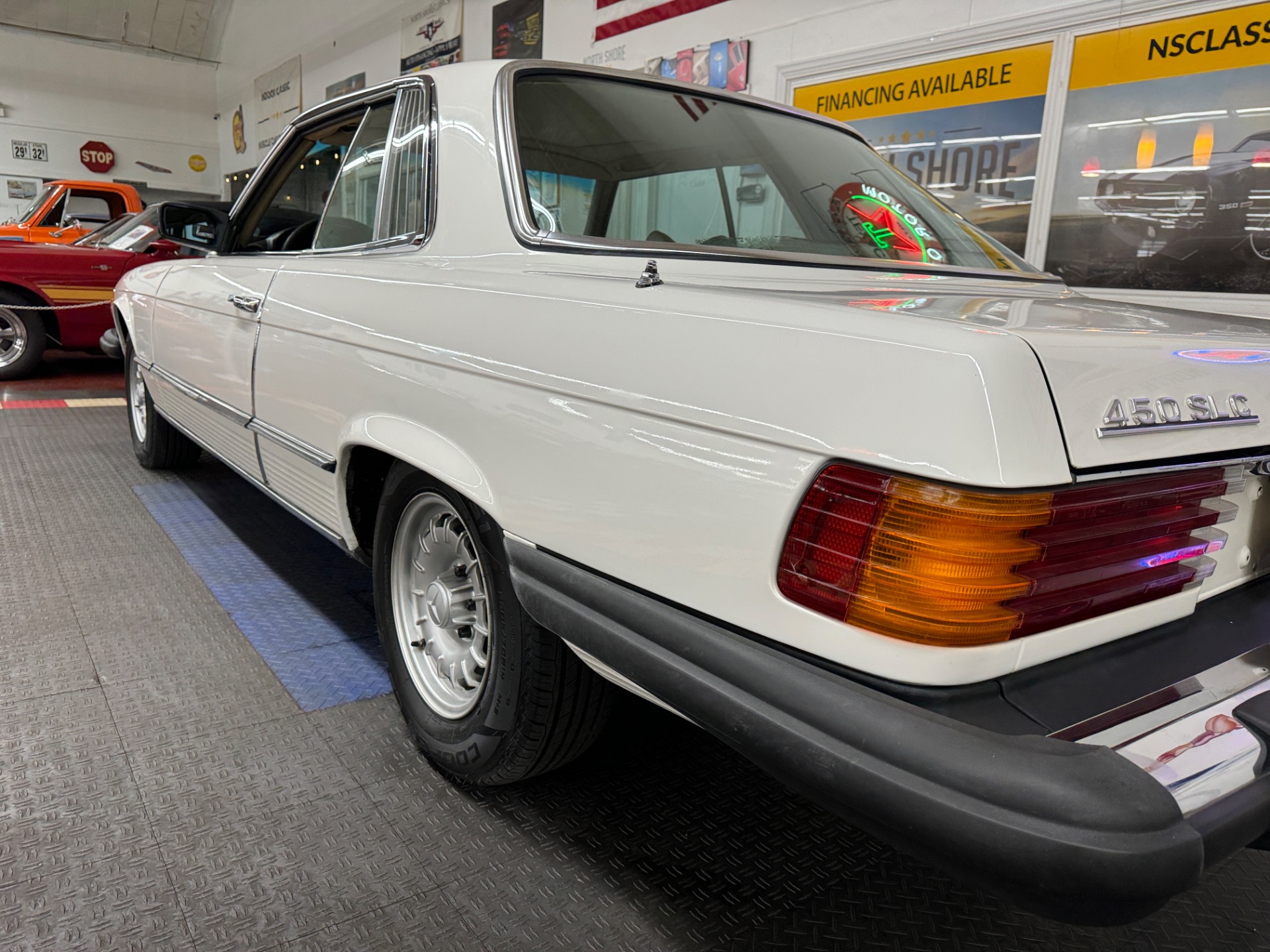 1977 Mercedes Benz 450 SLC 19