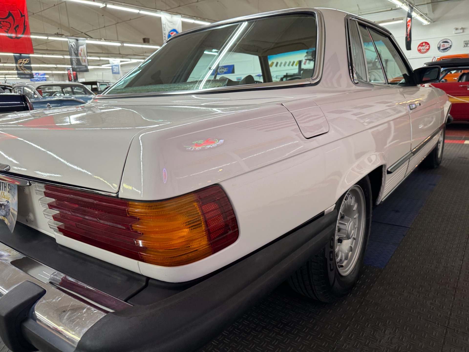 1977 Mercedes Benz 450 SLC 25