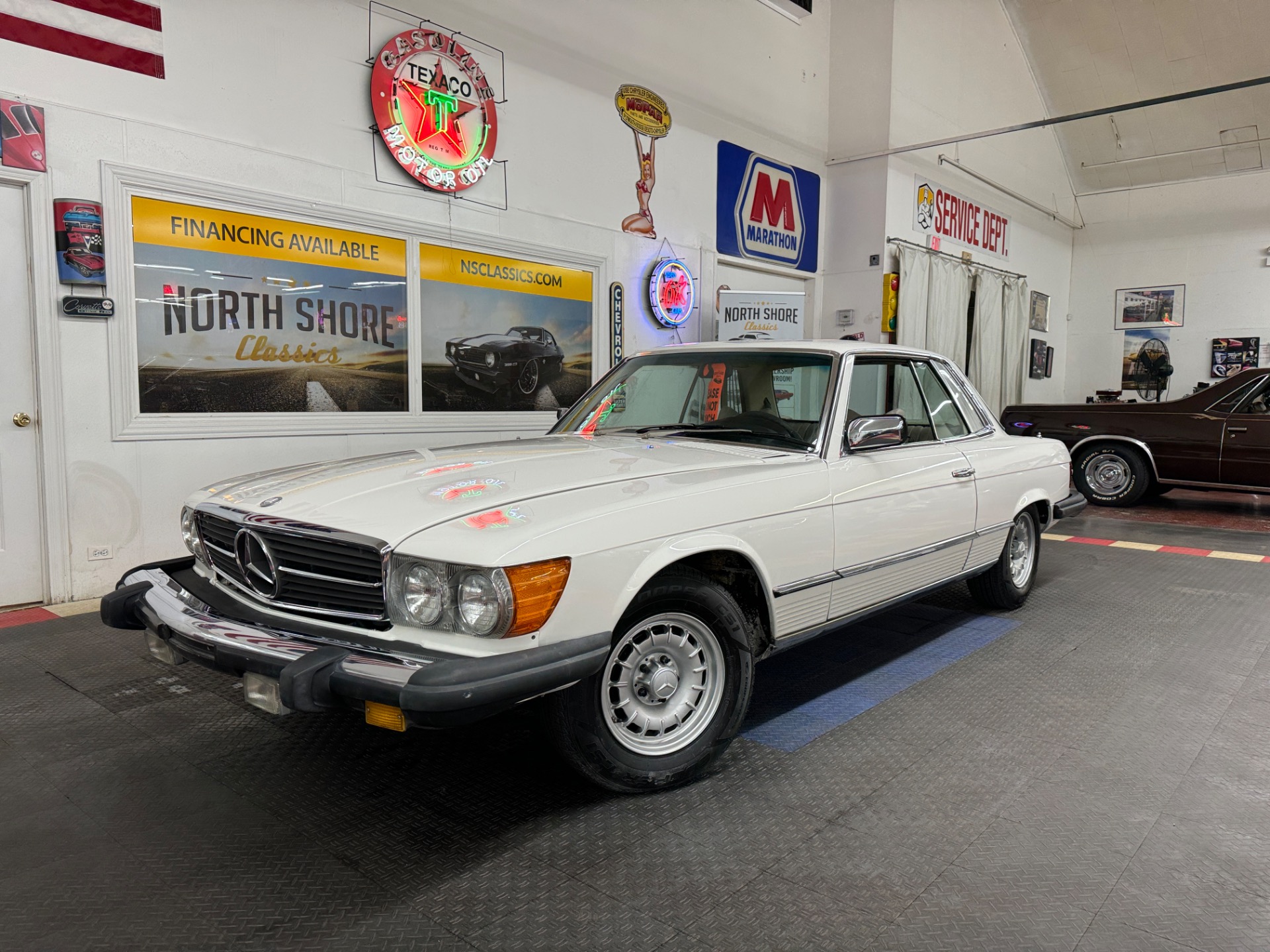 1977 Mercedes Benz 450 SLC 2