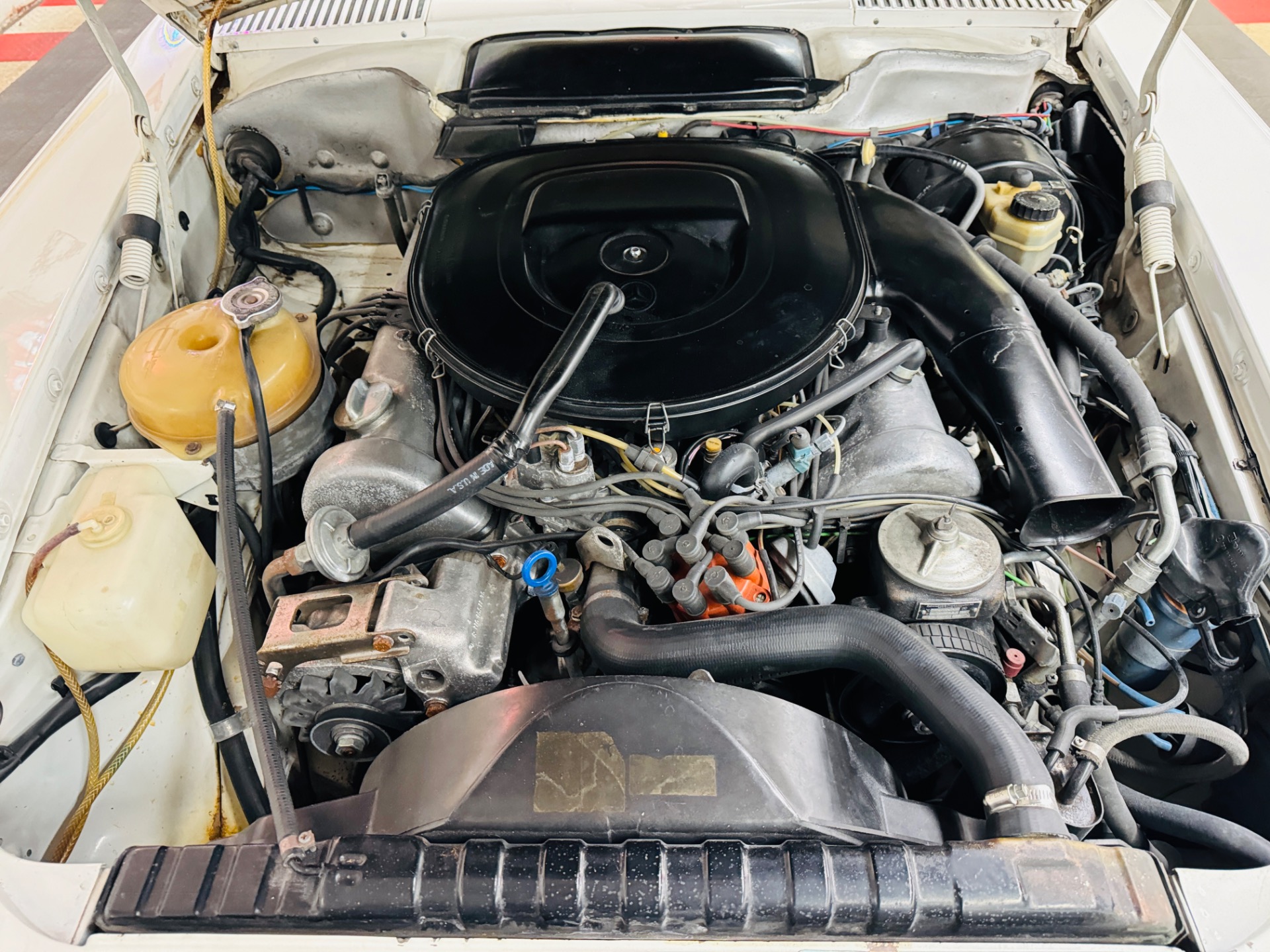 1977 Mercedes Benz 450 SLC 60