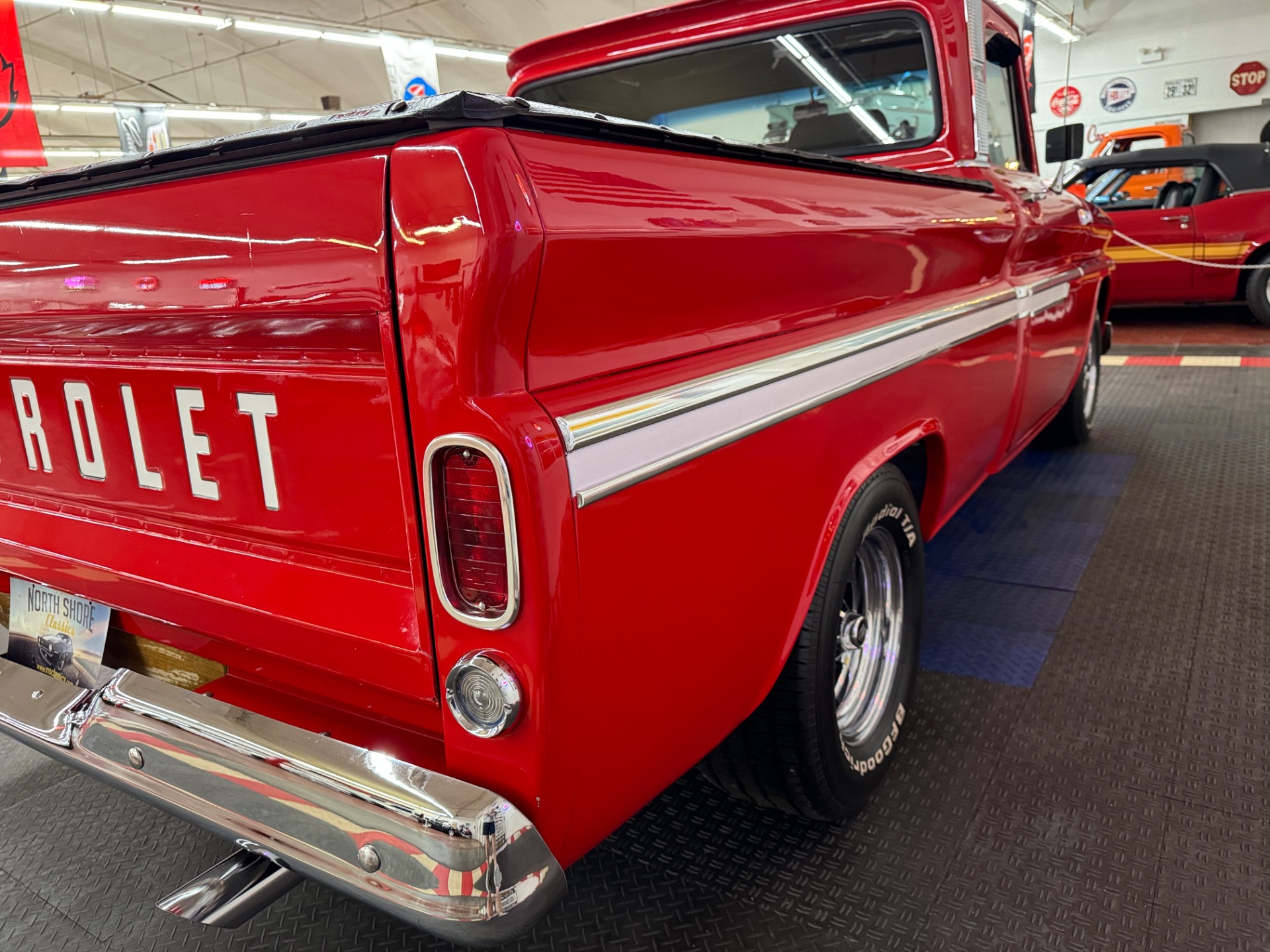 1965 Chevrolet Pickup 26