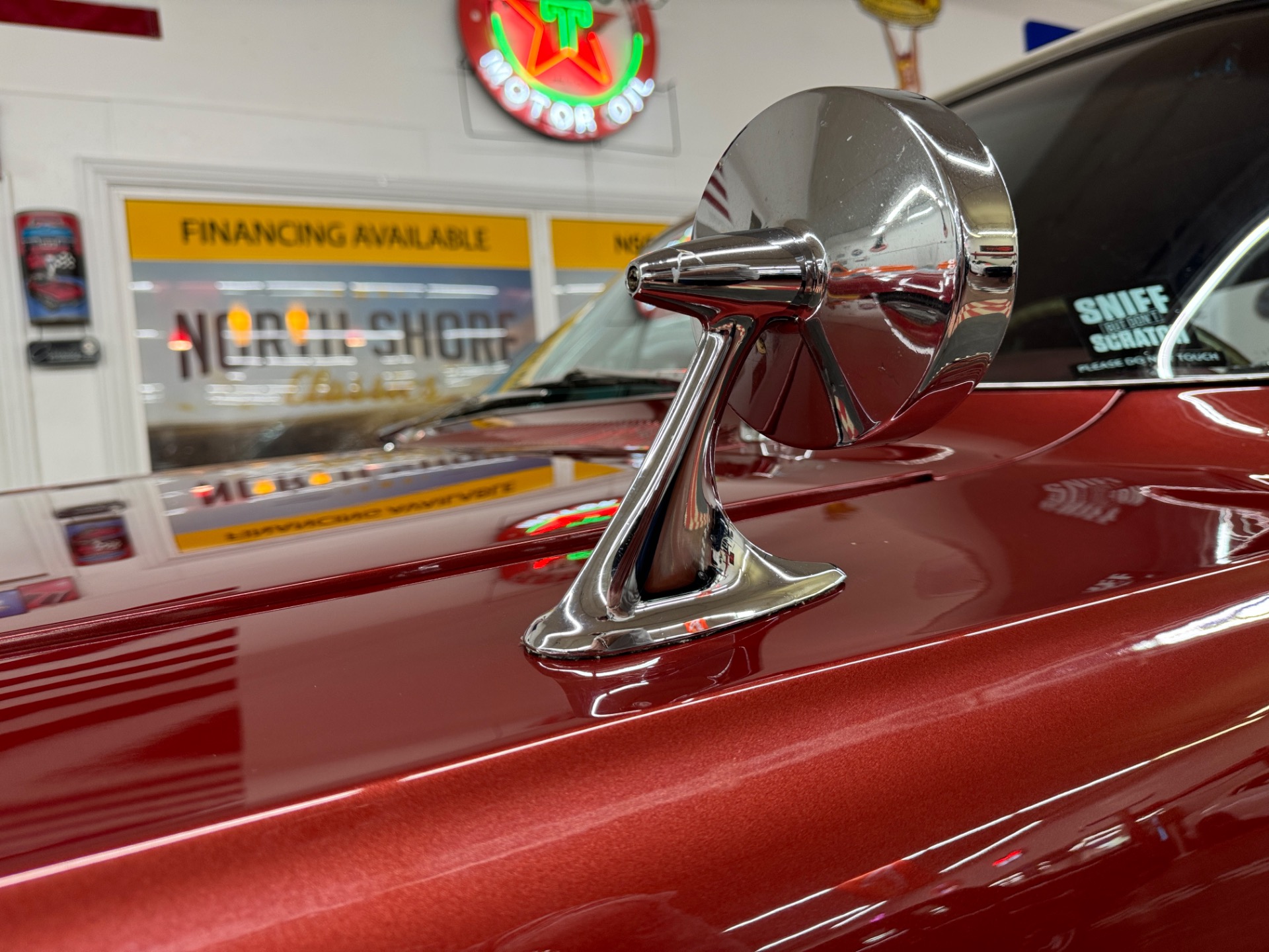 1961 Pontiac Bonneville 25