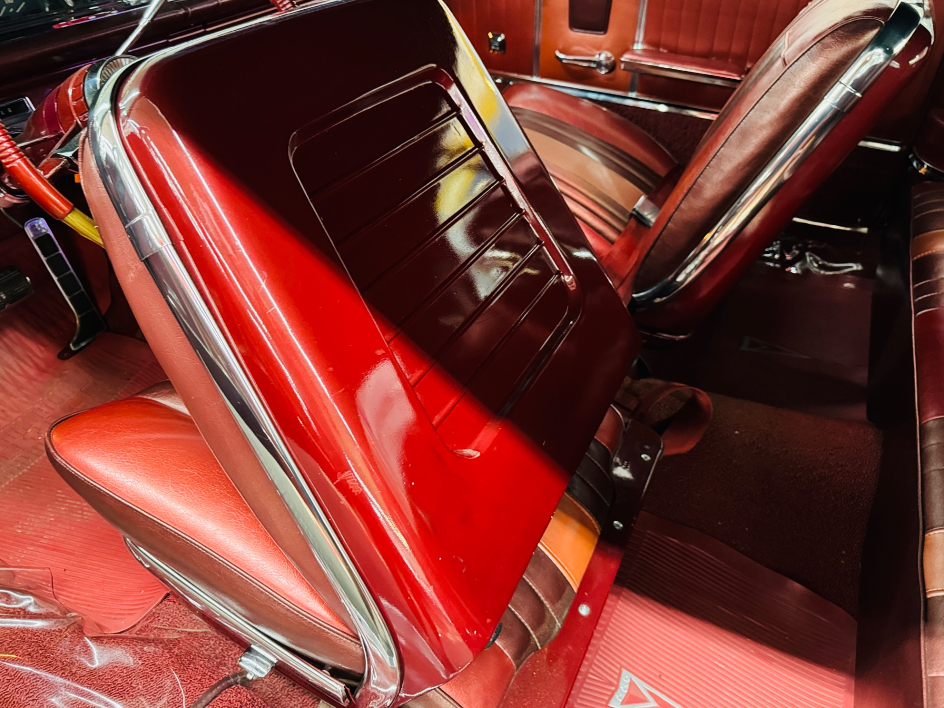 1961 Pontiac Bonneville 44