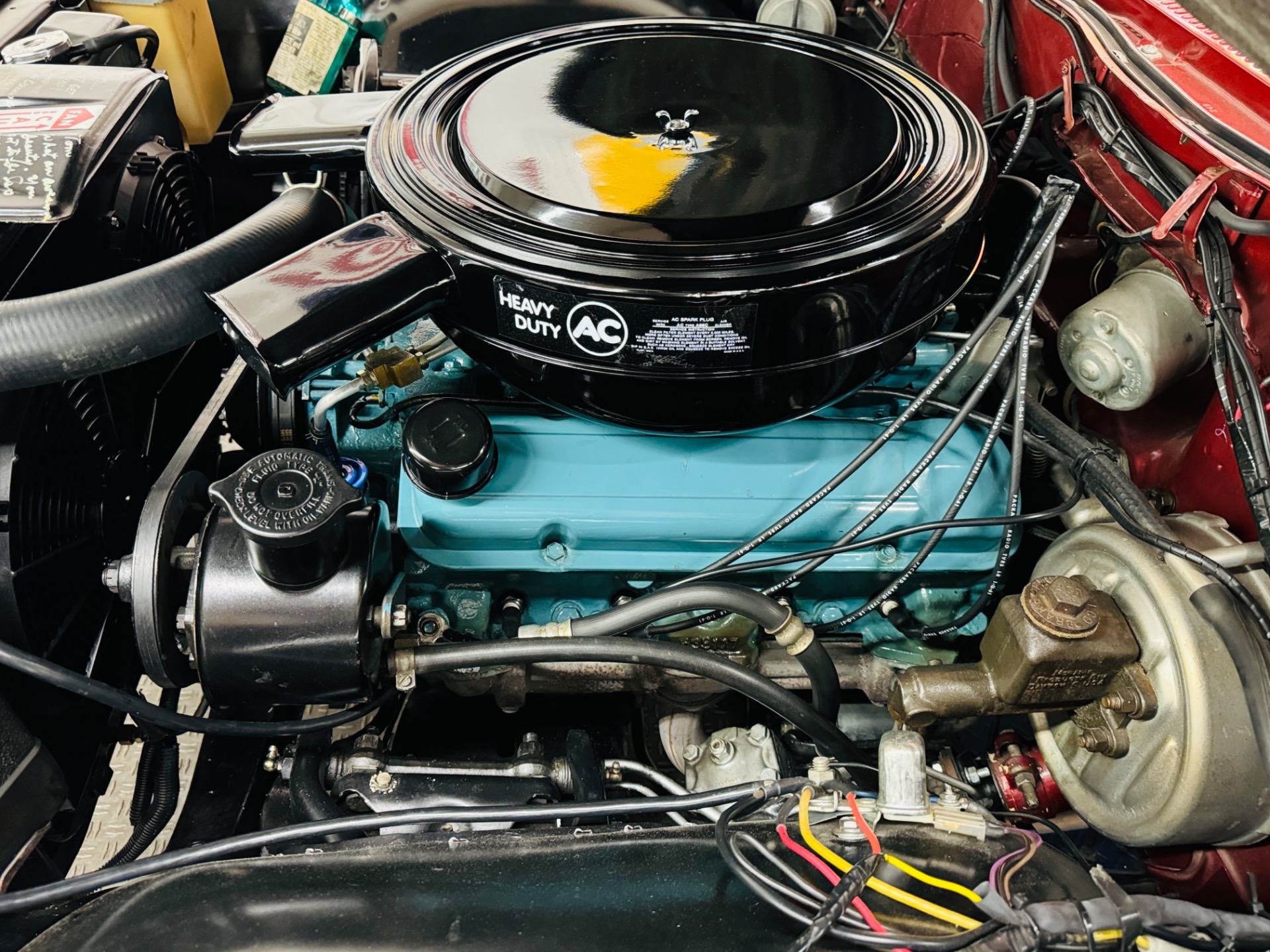 1961 Pontiac Bonneville 64