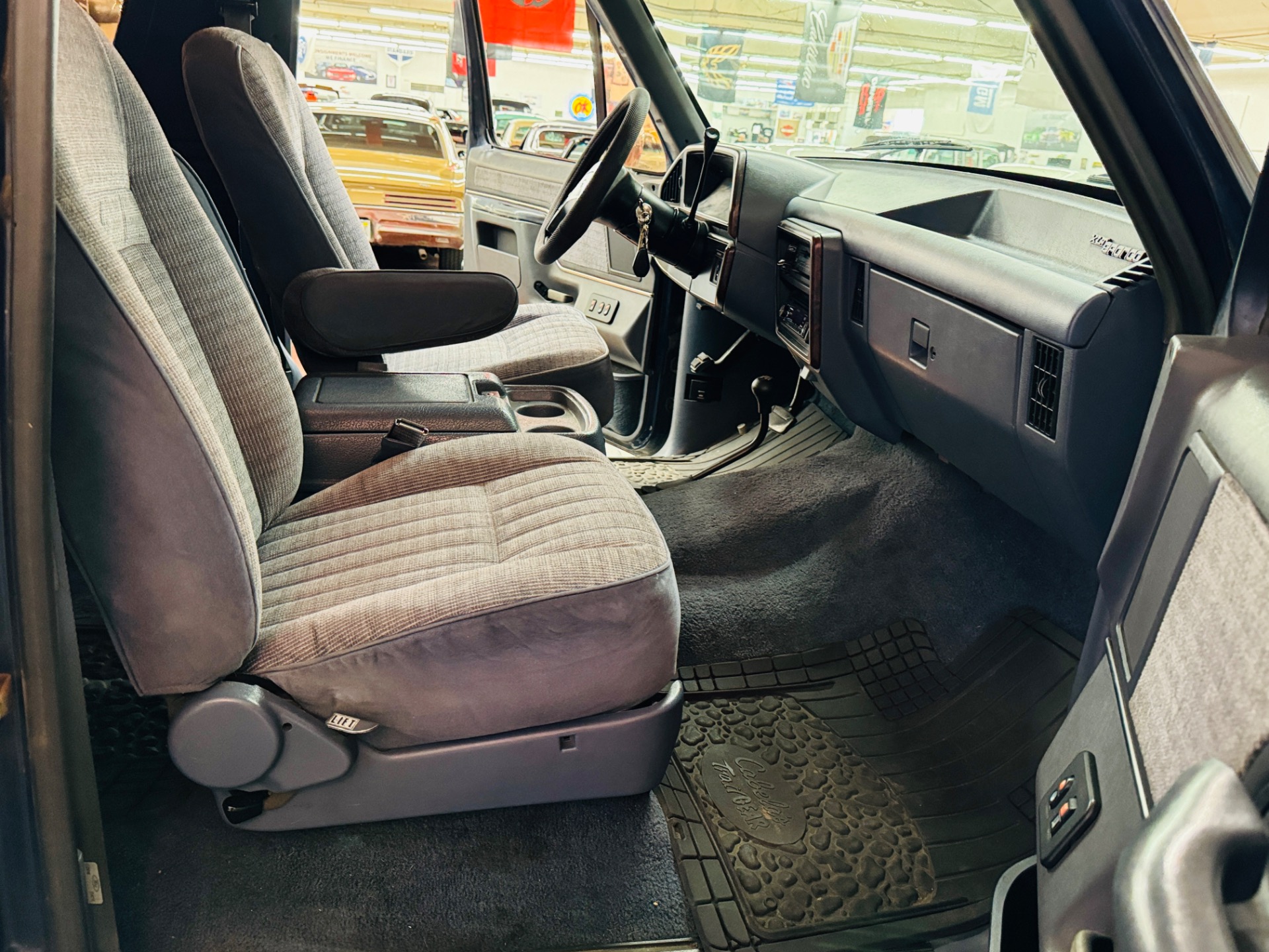Used 1990 Ford Bronco XLT CALIFORNIA TRUCK-SEE VIDEO | Mundelein, IL