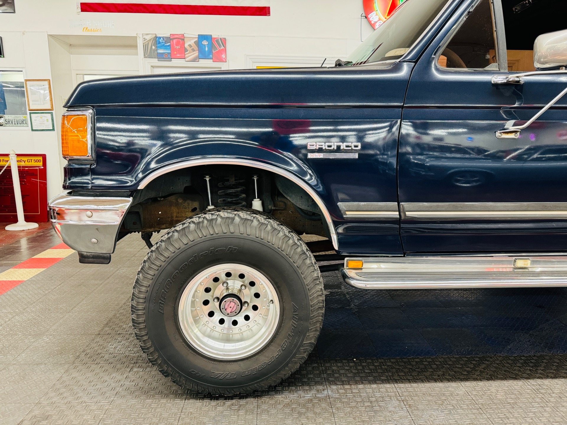 Used 1990 Ford Bronco XLT CALIFORNIA TRUCK-SEE VIDEO | Mundelein, IL