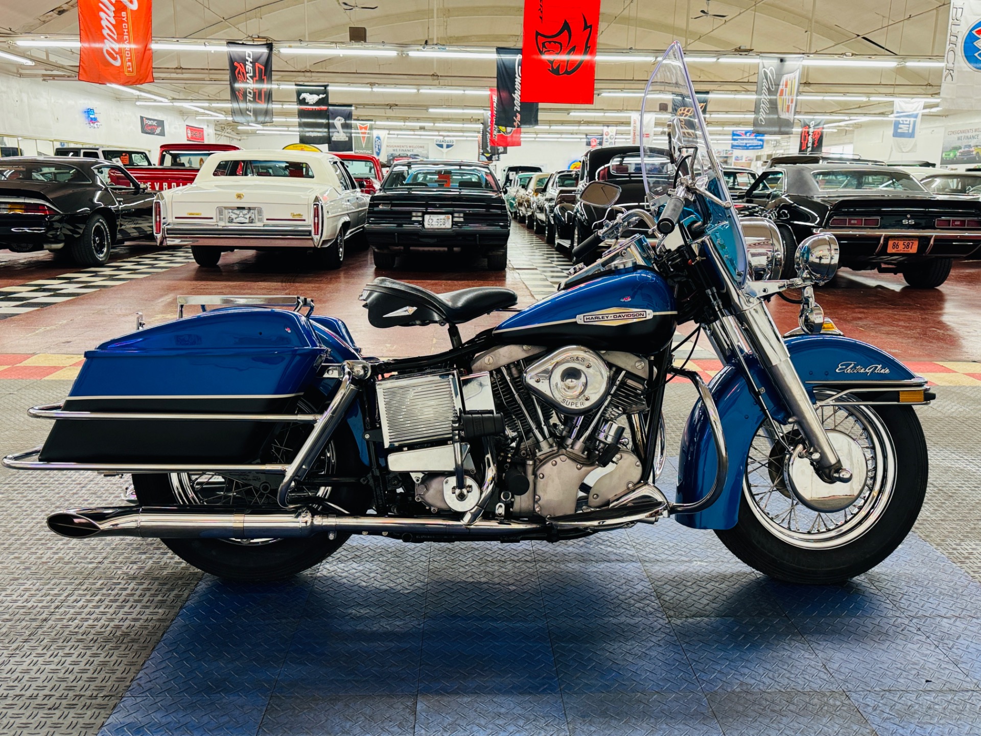 Used 1969 Harley Davidson FLH Fully Restored Electra Glide | Mundelein, IL