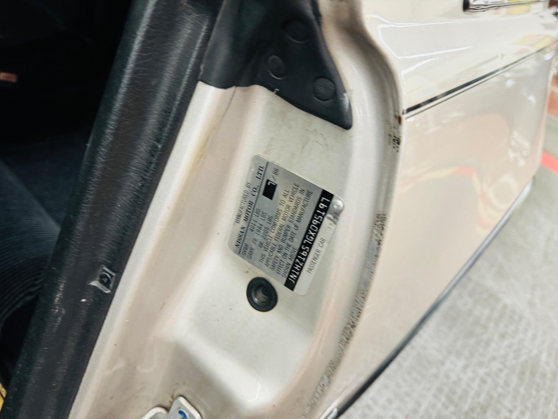 1986 Nissan 300ZX 34