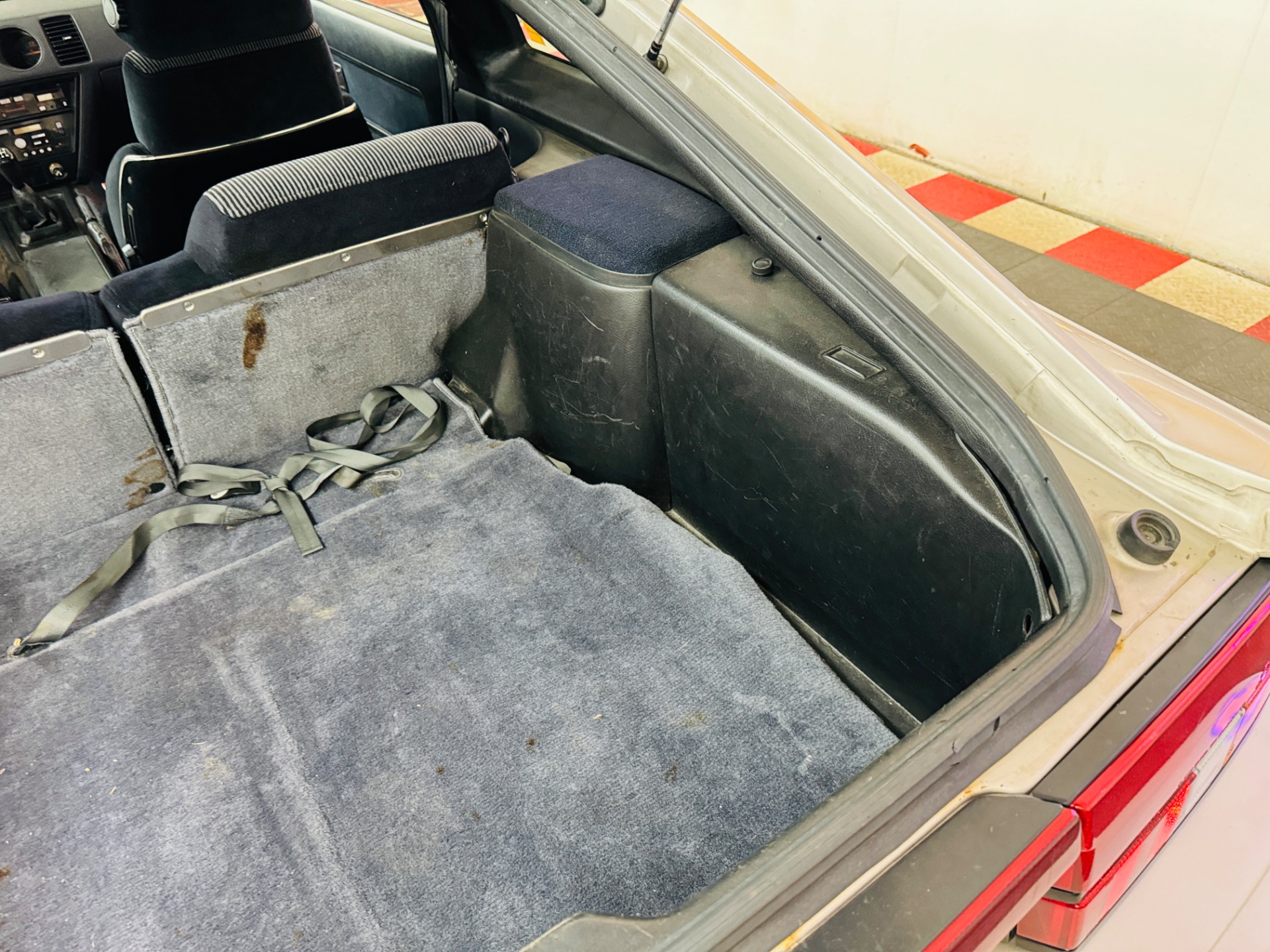 1986 Nissan 300ZX 42