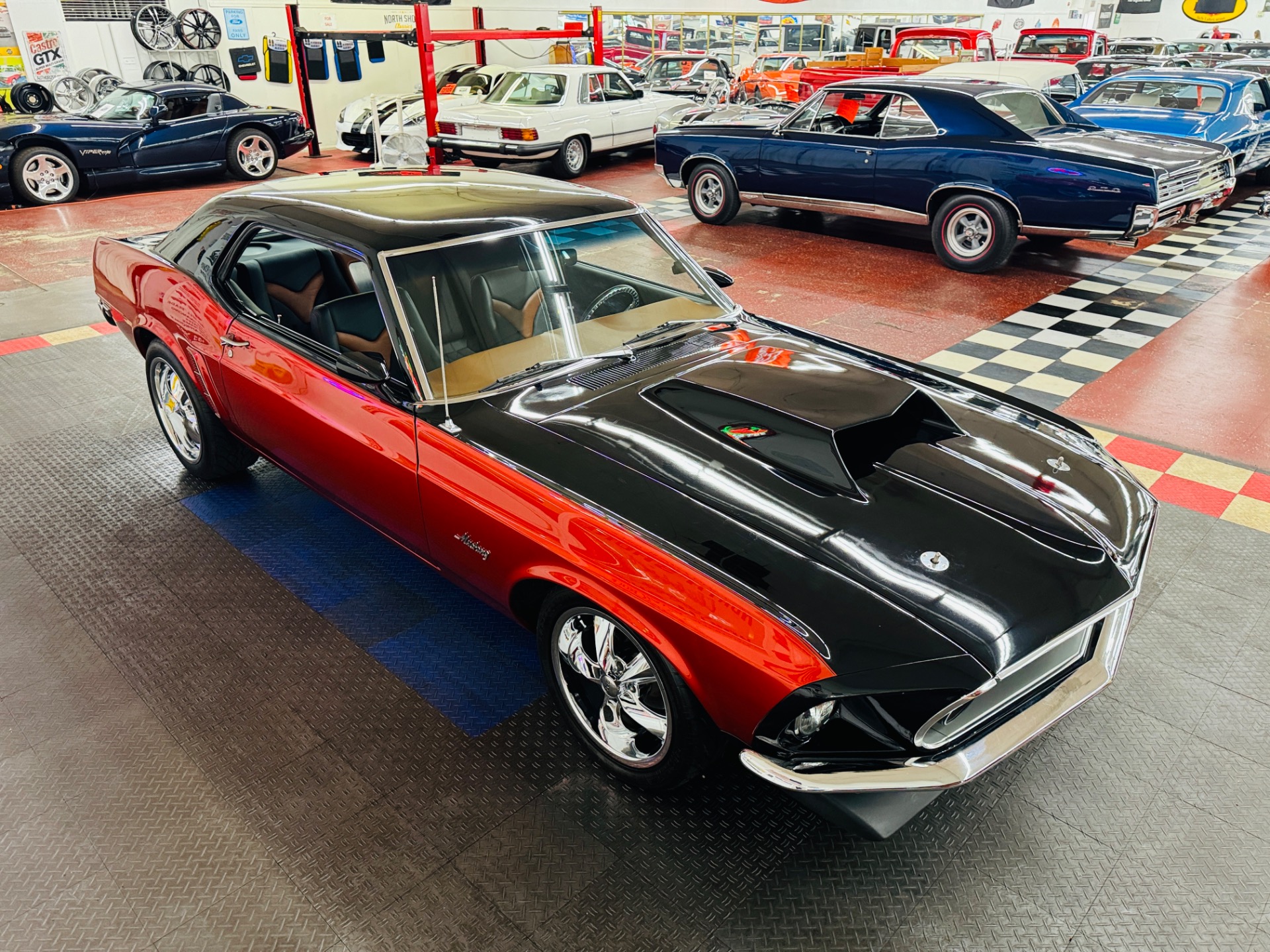 1969 Ford Mustang 32
