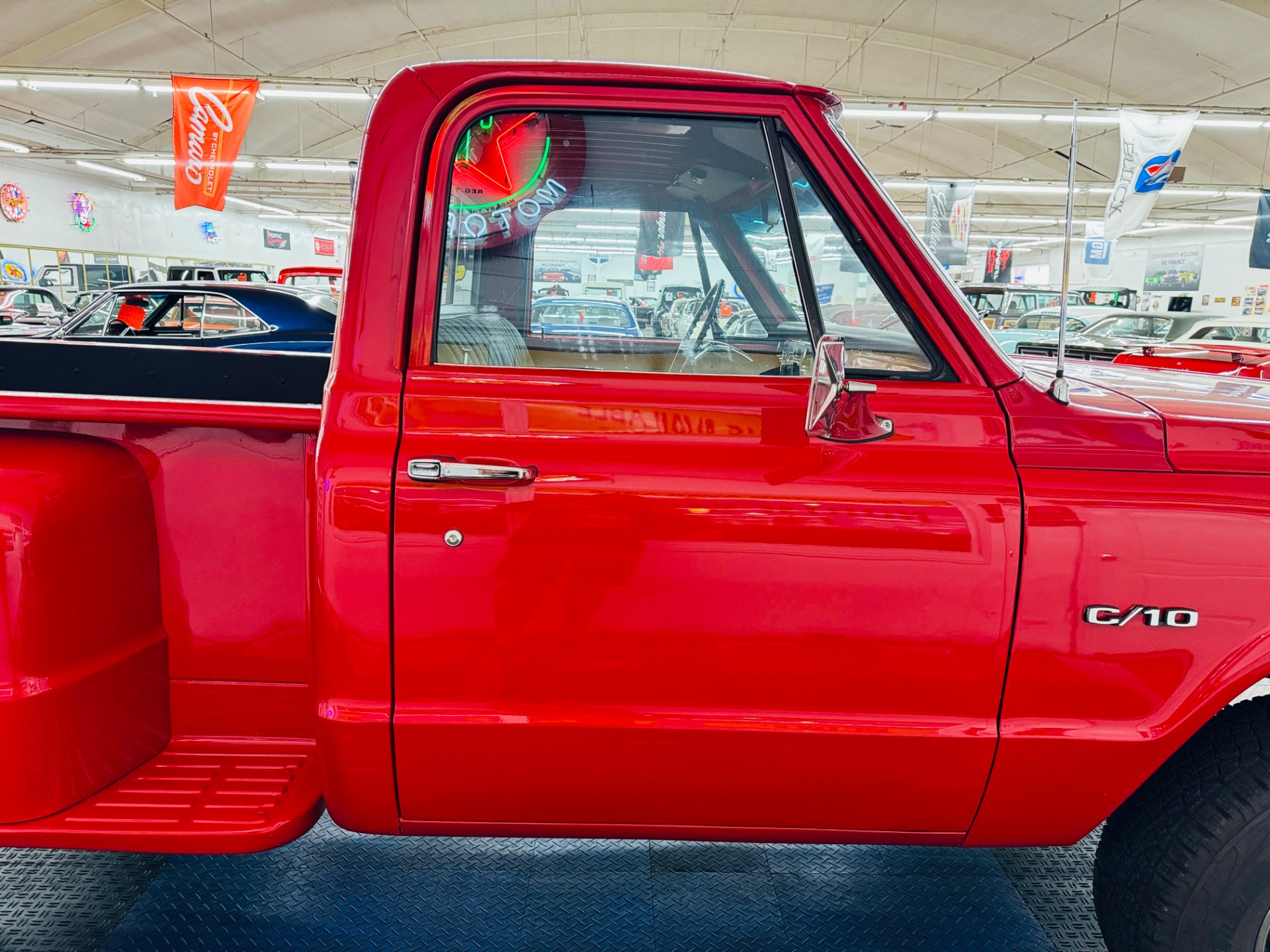 1972 Chevrolet Pickup 43
