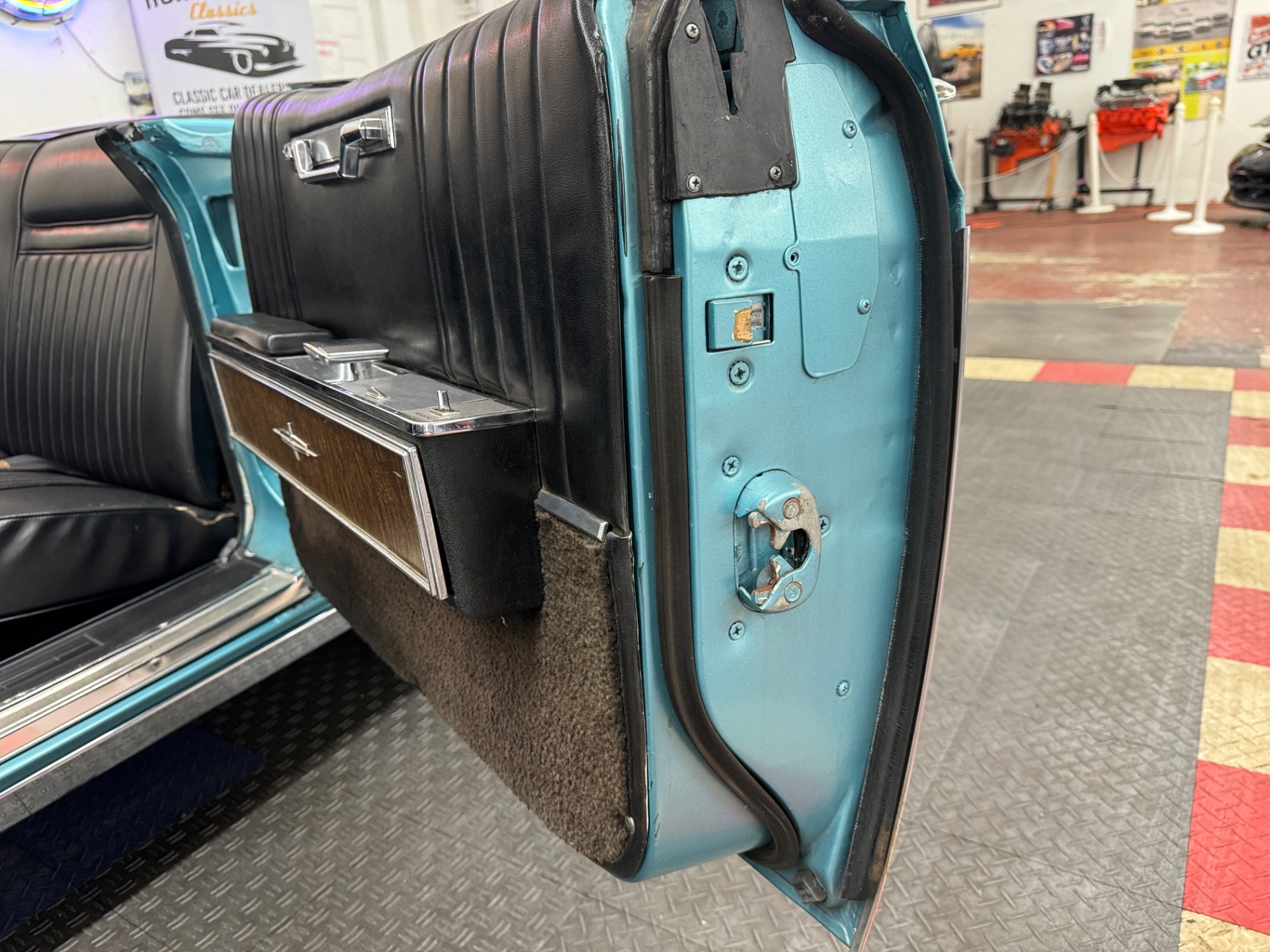 Used 1967 Lincoln Continental - CONVERTIBLE - GREAT CRUISER -SEE VIDEO | Mundelein, IL