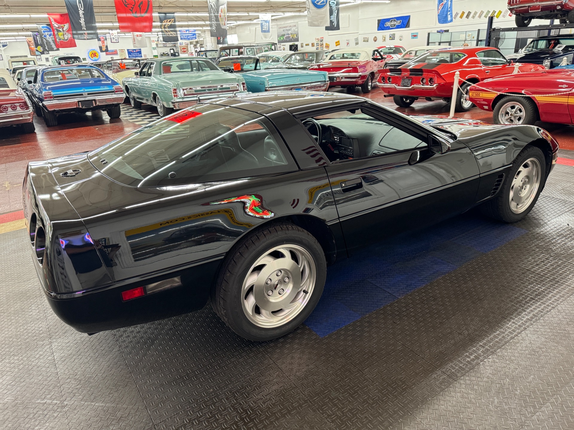 Used 1995 Chevrolet Corvette - COUPE - ONE OWNER - LOW MILES - | Mundelein, IL