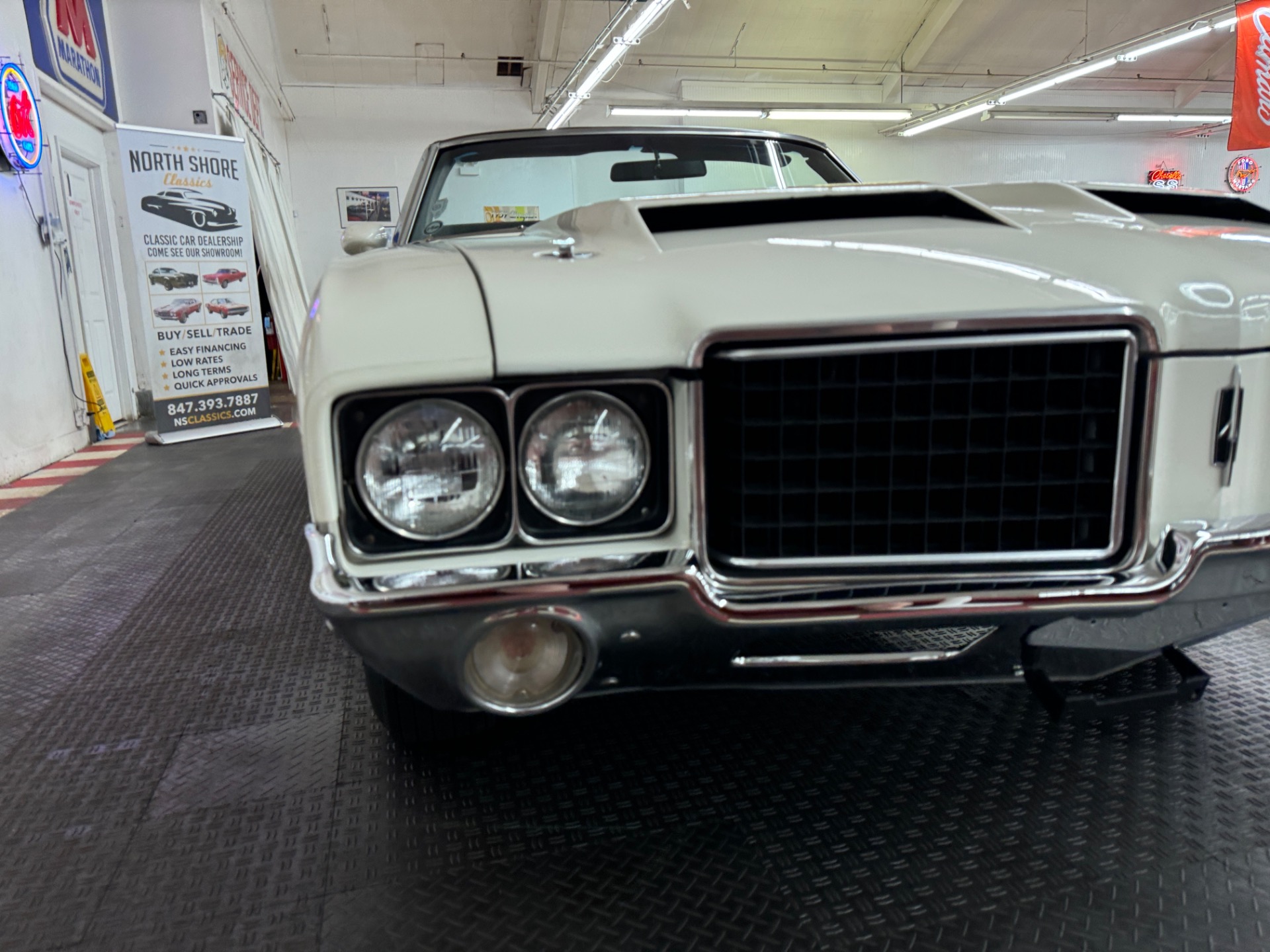 1972 Oldsmobile Cutlass 13