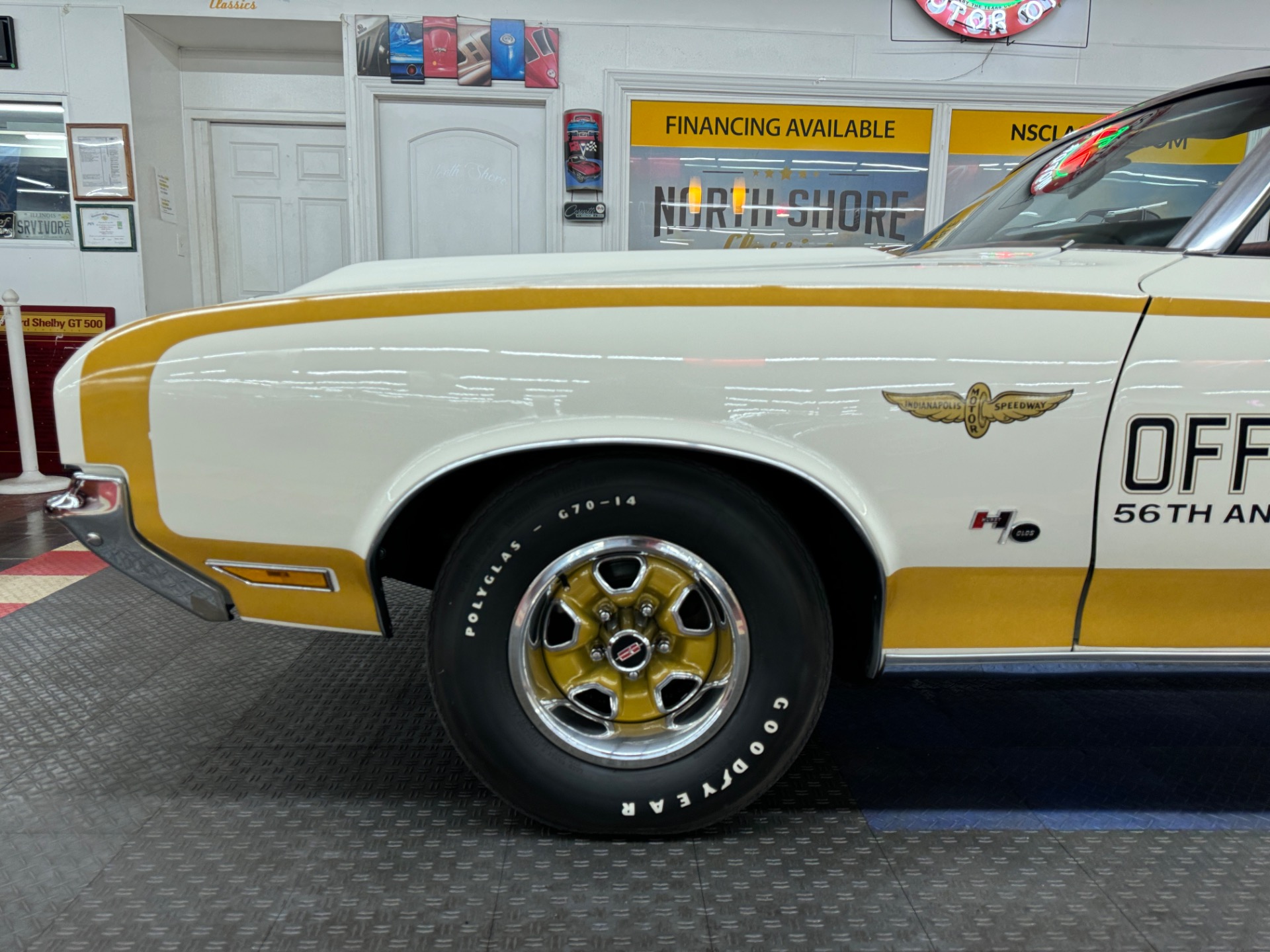 1972 Oldsmobile Cutlass 21