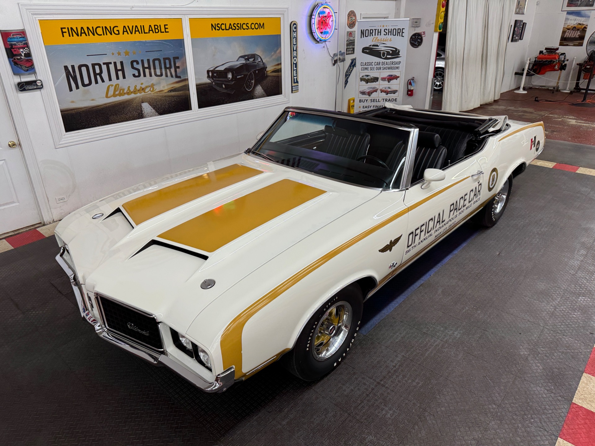 1972 Oldsmobile Cutlass 32