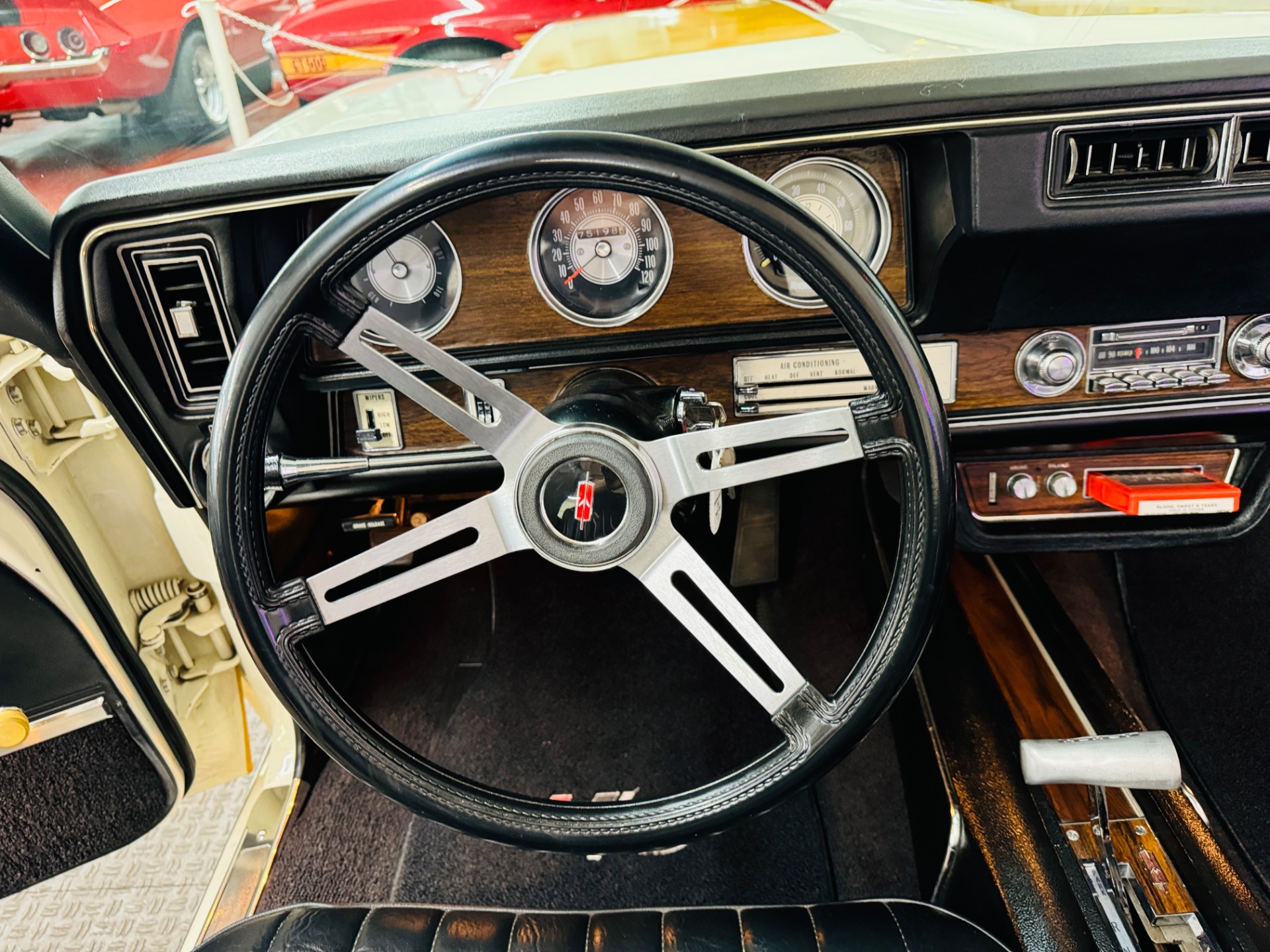 1972 Oldsmobile Cutlass 38