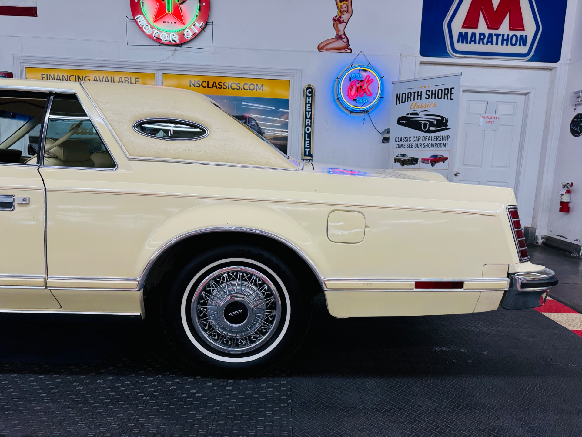 Used 1979 Lincoln Mark V - VERY LOW MILES - CLEAN SOUTHERN CAR -SEE VIDEO | Mundelein, IL