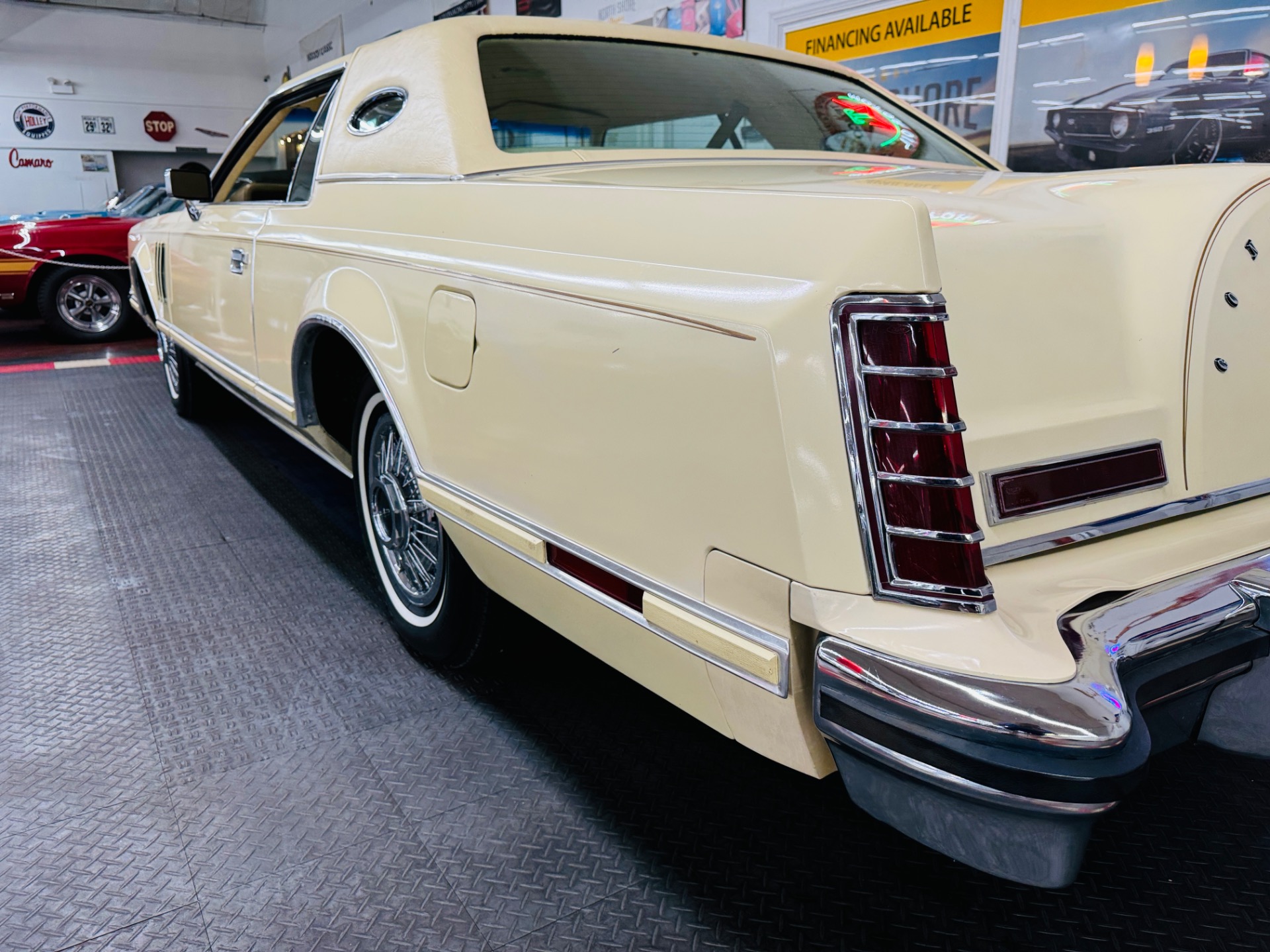 Used 1979 Lincoln Mark V - VERY LOW MILES - CLEAN SOUTHERN CAR -SEE VIDEO | Mundelein, IL