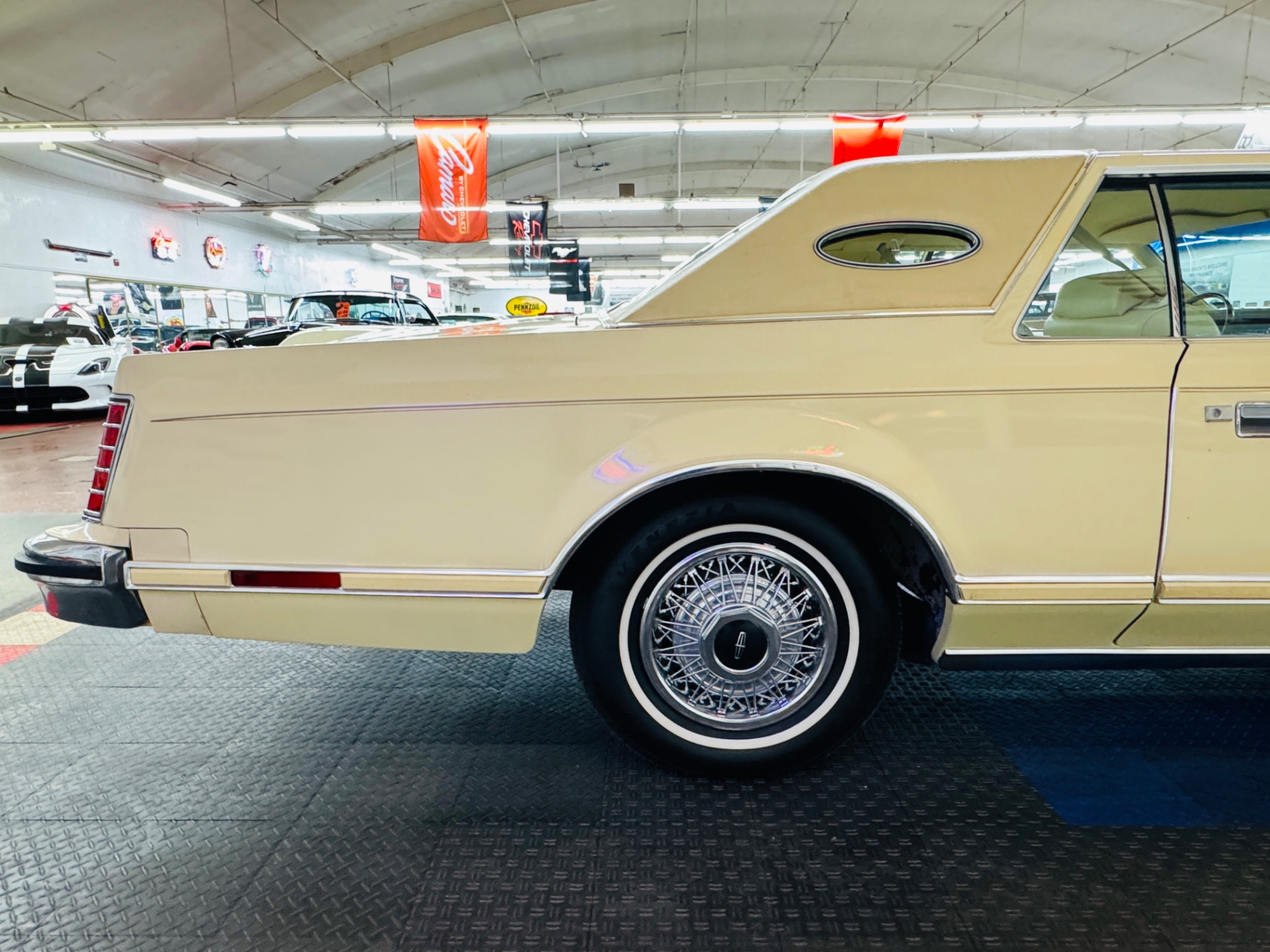Used 1979 Lincoln Mark V - VERY LOW MILES - CLEAN SOUTHERN CAR -SEE VIDEO | Mundelein, IL