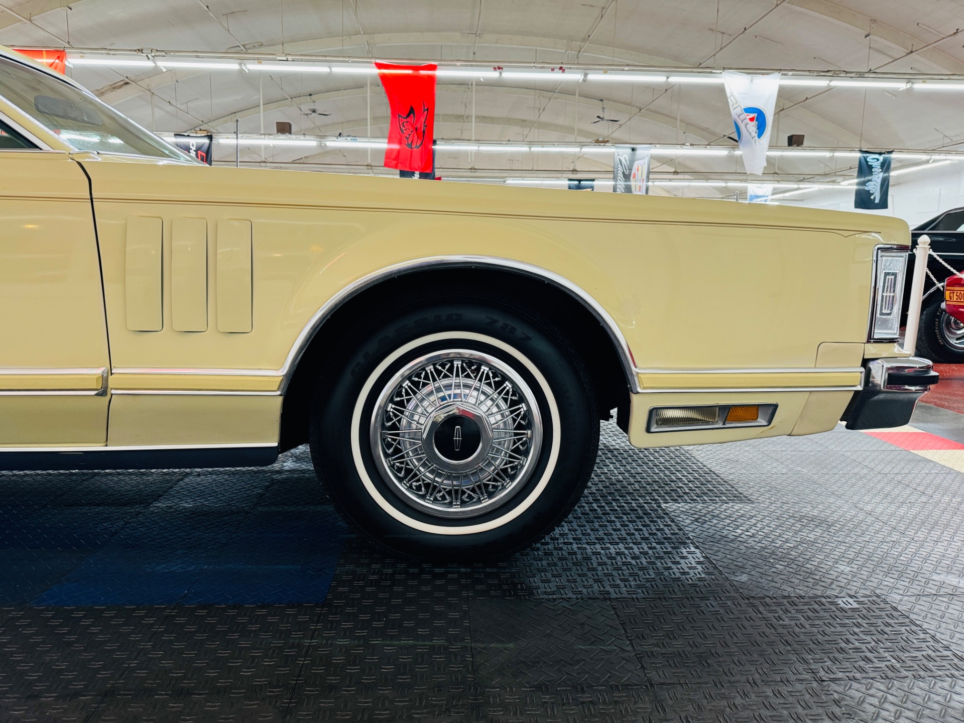 Used 1979 Lincoln Mark V - VERY LOW MILES - CLEAN SOUTHERN CAR -SEE VIDEO | Mundelein, IL