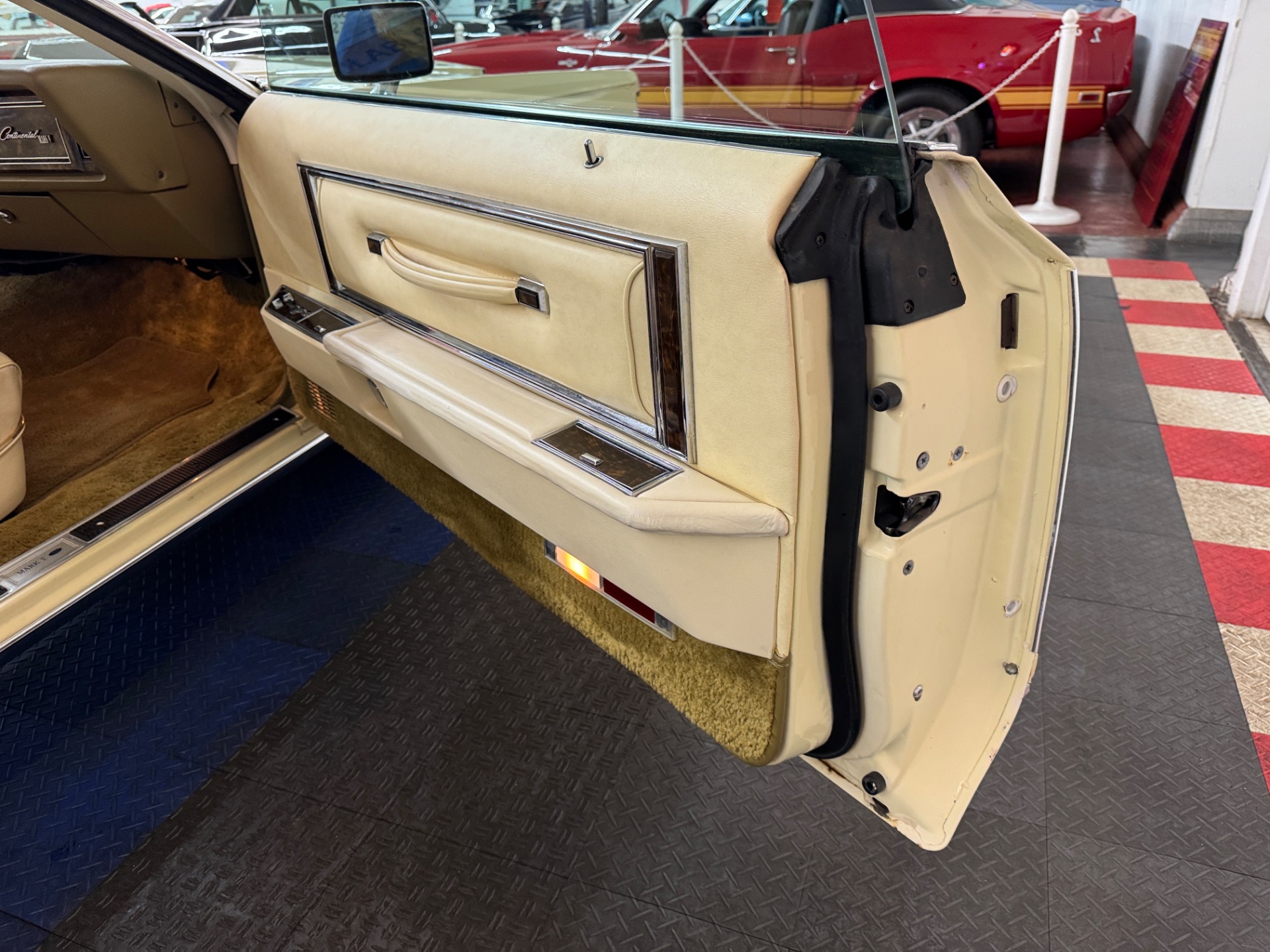 Used 1979 Lincoln Mark V - VERY LOW MILES - CLEAN SOUTHERN CAR -SEE VIDEO | Mundelein, IL