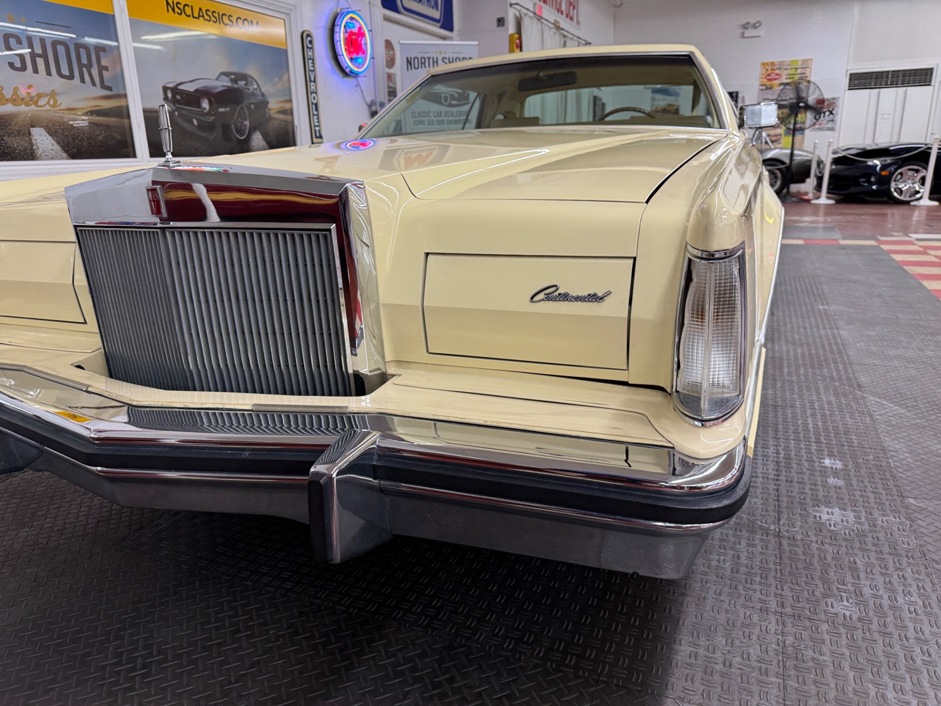 Used 1979 Lincoln Mark V - VERY LOW MILES - CLEAN SOUTHERN CAR -SEE VIDEO | Mundelein, IL