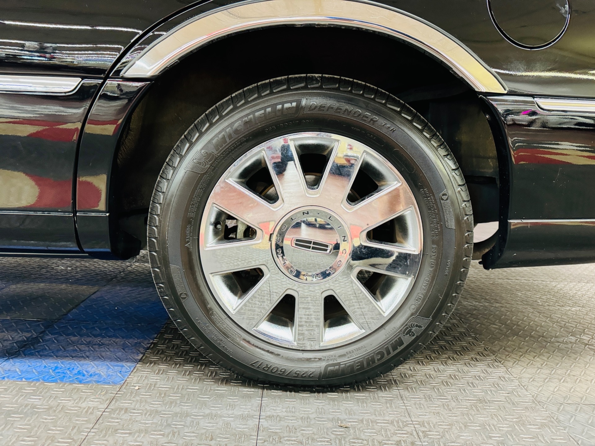 Used 2007 Lincoln Town Car - DESIGNER SERIES - LOADED LUXURY SEDAN -SEE VIDEO | Mundelein, IL