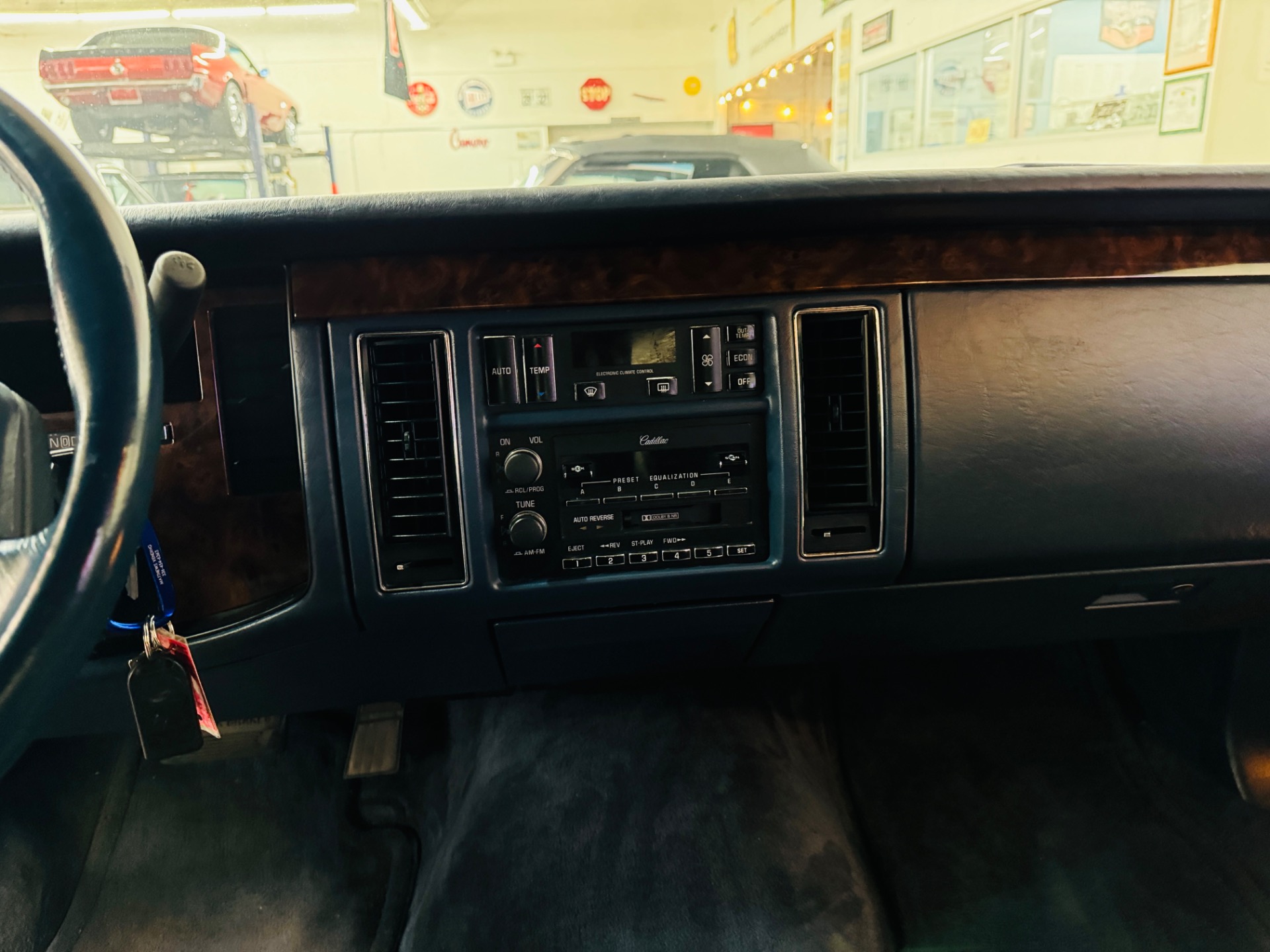 Used 1993 Cadillac Fleetwood - BROUGHAM - LOW ORIGINAL MILES -SEE VIDEO | Mundelein, IL