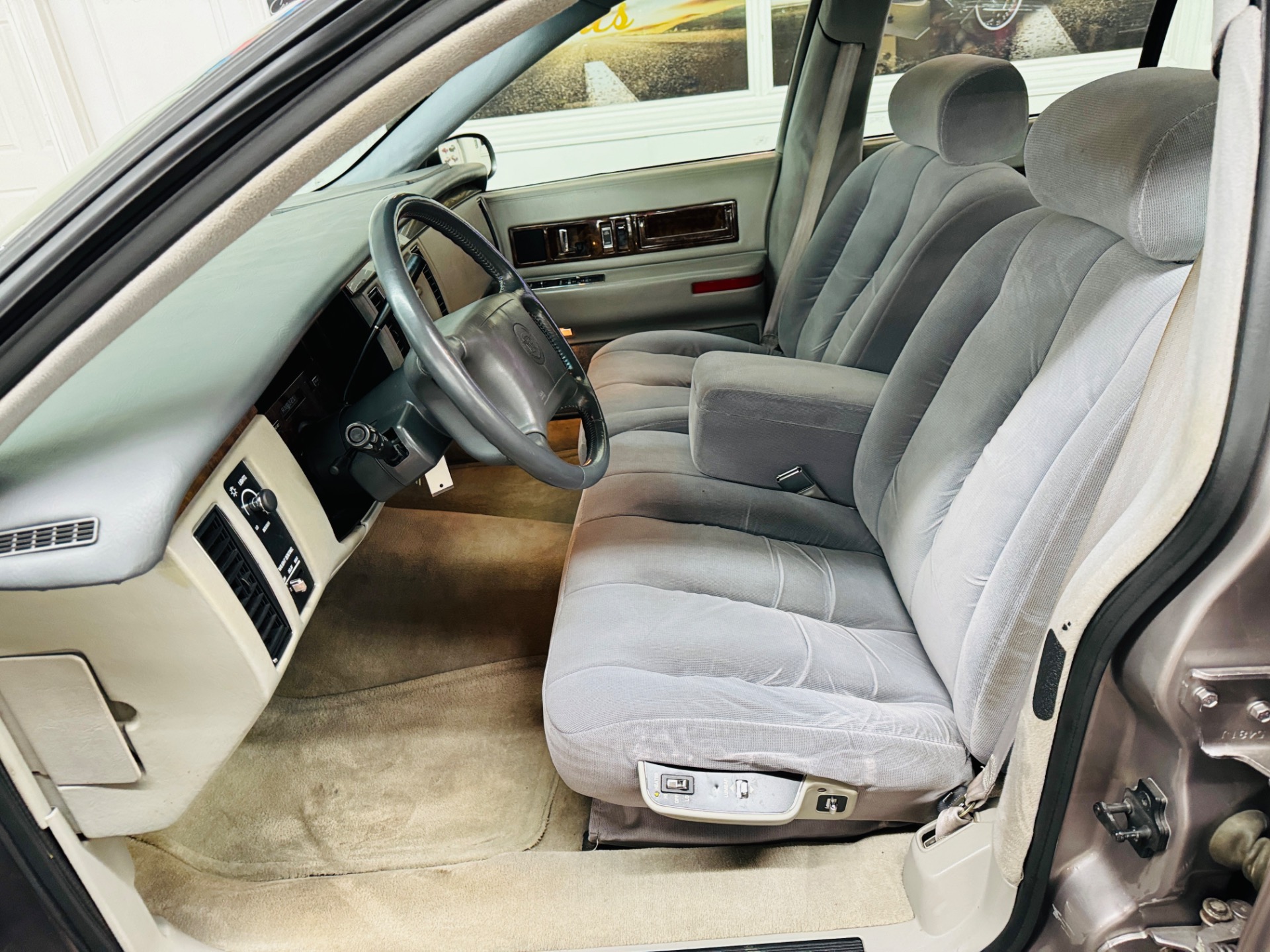 Used 1996 Cadillac Fleetwood -SEE VIDEO | Mundelein, IL