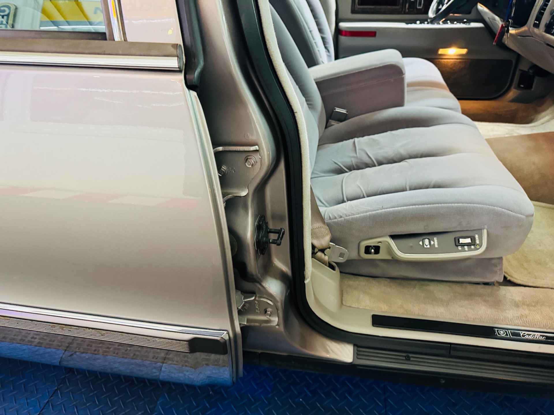 Used 1996 Cadillac Fleetwood -SEE VIDEO | Mundelein, IL
