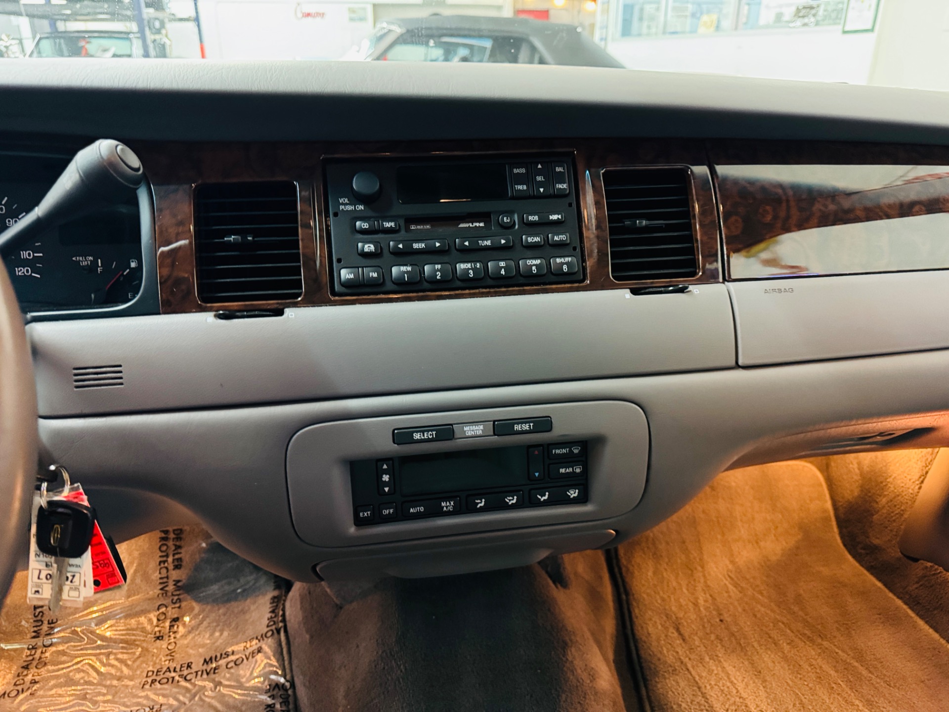 Used 1999 Lincoln Town Car Signature-SEE VIDEO | Mundelein, IL