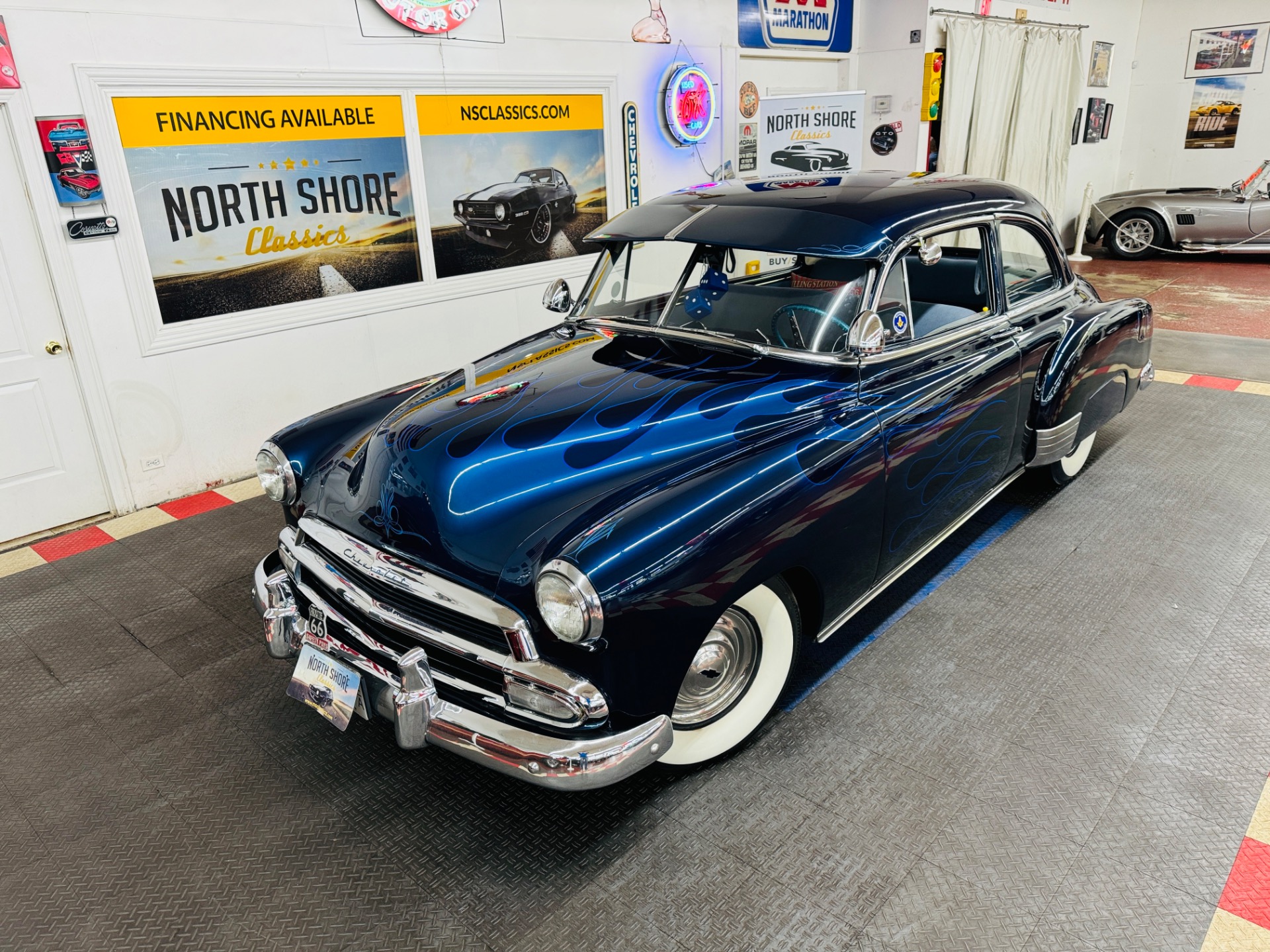 1952 Chevrolet Styleline Deluxe 1