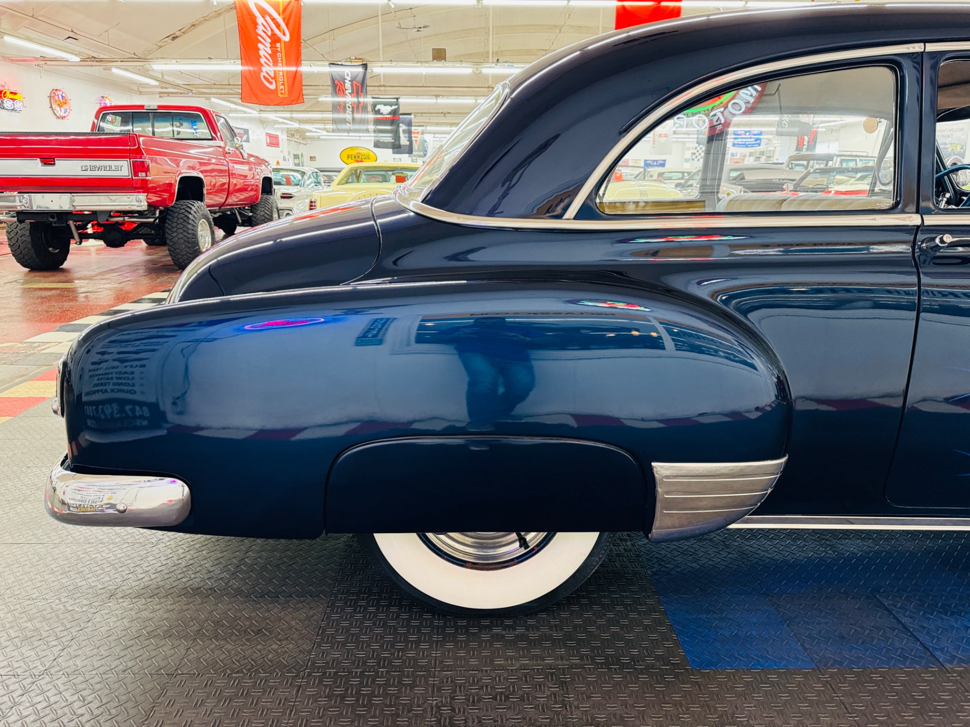 1952 Chevrolet Styleline Deluxe 24