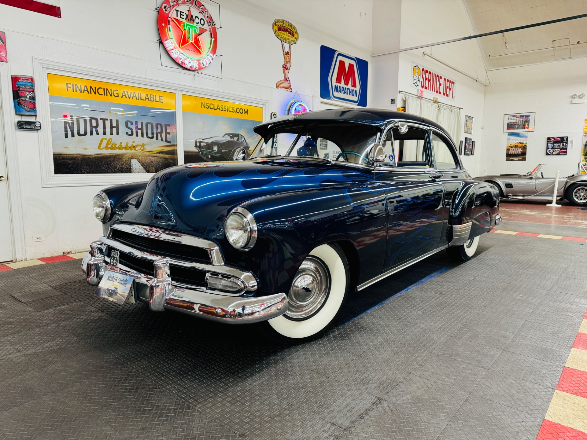 1952 Chevrolet Styleline Deluxe 2